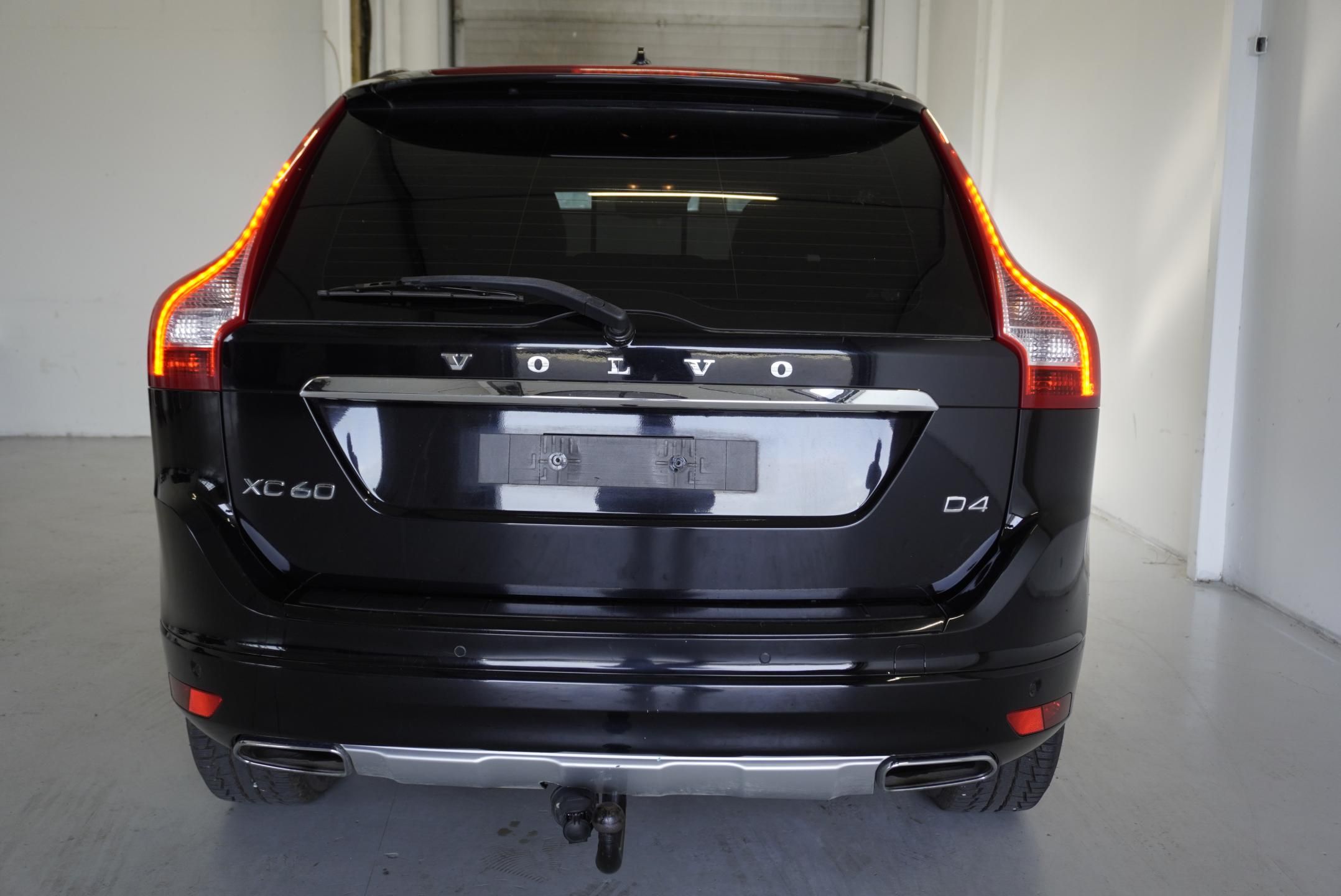 Volvo XC60, XC60  2,0 D4 AUTOMAT - fotka 6