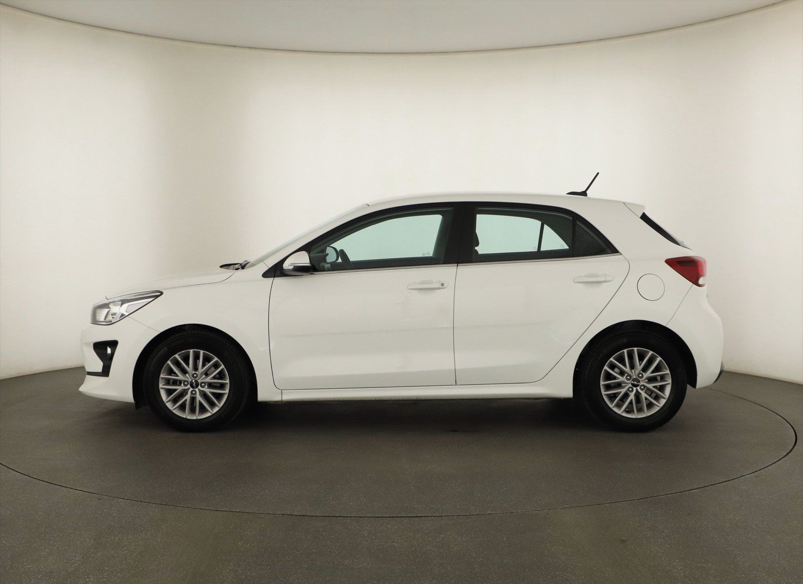 Kia Rio, 1.0 T-GDI, ČR,1.maj - fotka 3