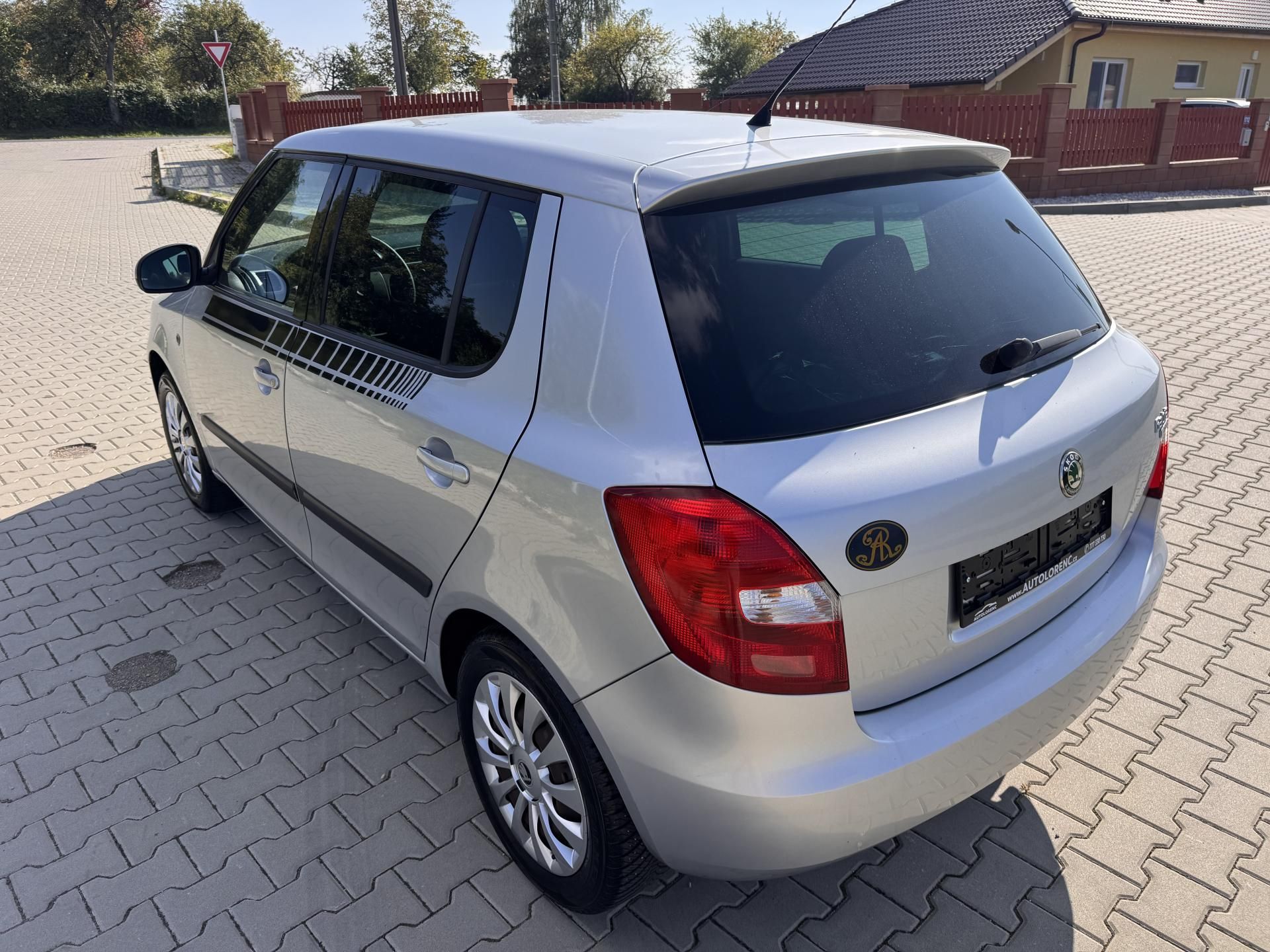 Škoda Fabia, 1.4i 63Kw Ambition - fotka 5