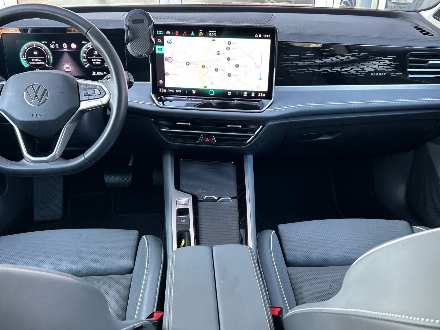 Volkswagen Passat, 2.0 TDI 7DSG 4MOTION Elegance - fotka 5