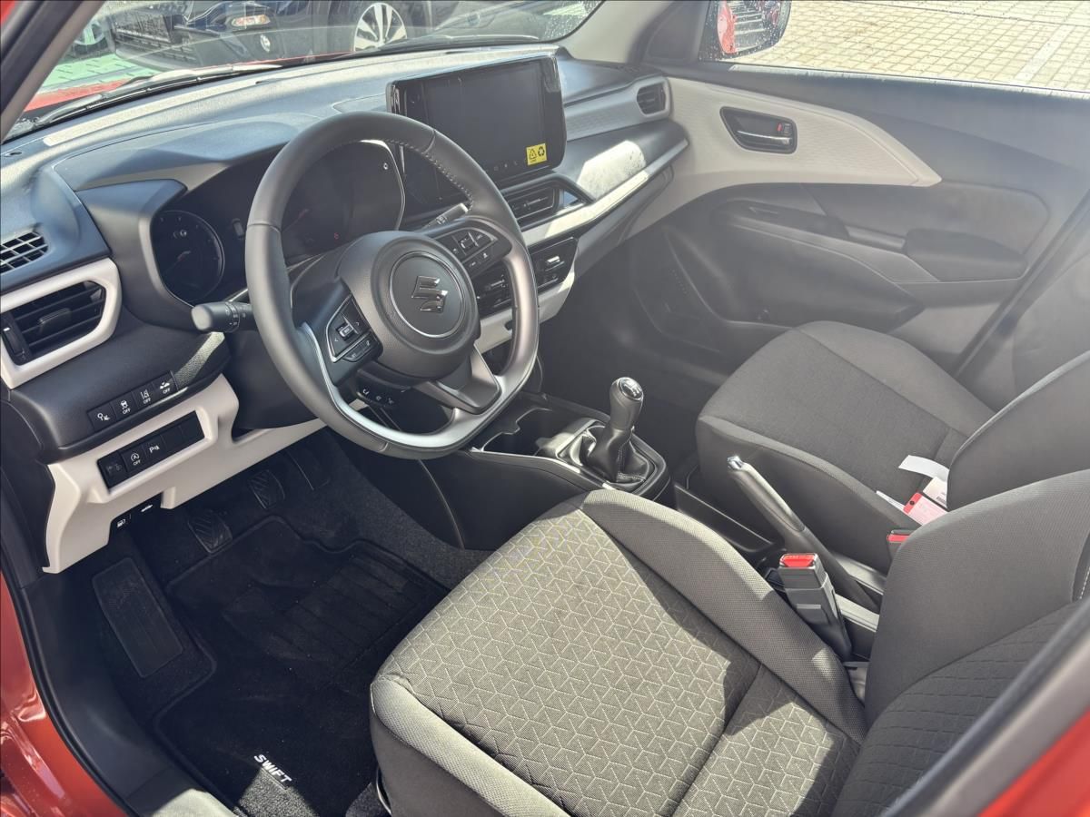 Suzuki Swift, 1,2   1,2 PREMIUM ALLGRIP HYBR - fotka 6