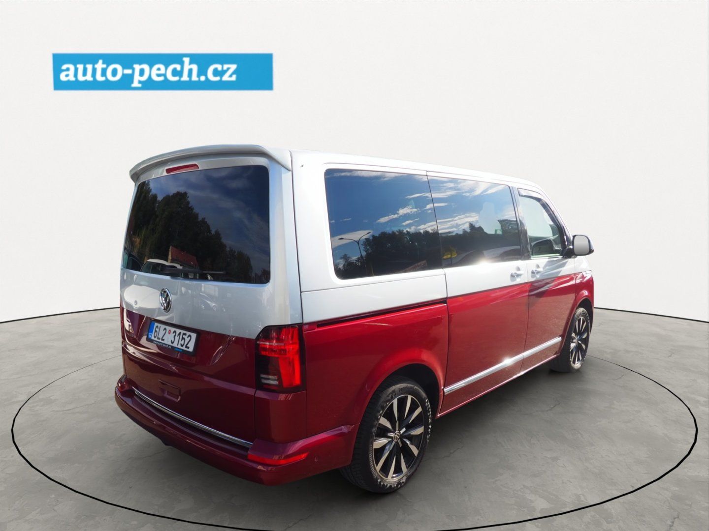 Volkswagen Multivan, 2.0 TDI 146 kW, 4Motion - fotka 4