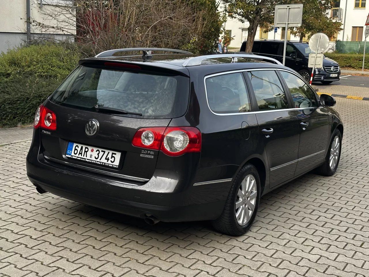 Volkswagen Passat, 2.0 FSI 4x4 Highline Kůže Navi - fotka 5