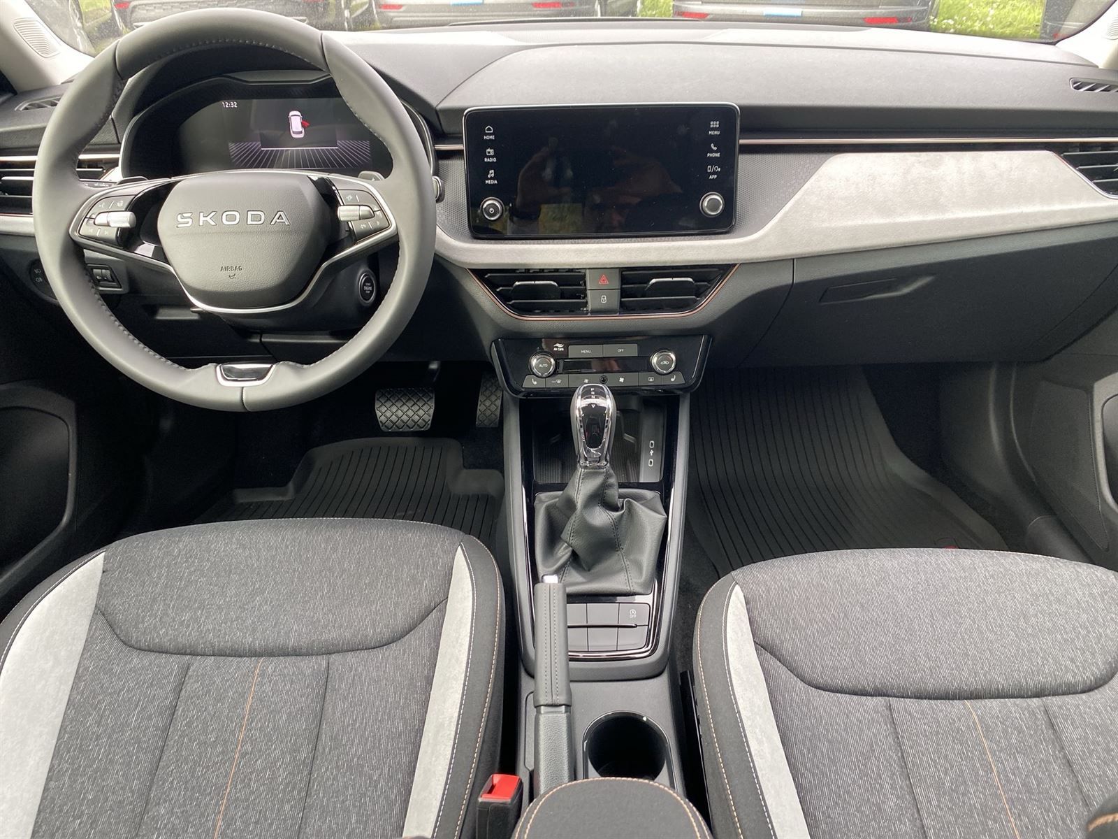 Škoda Kamiq, 1,0 TSI 85 kW DSG Top - fotka 5
