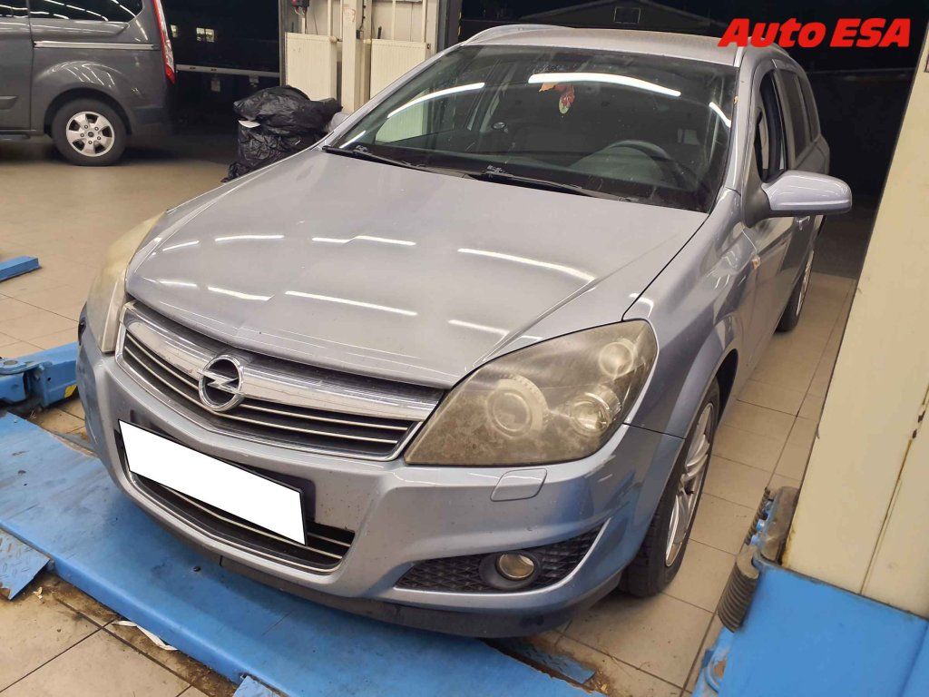 Opel Astra, 1.9 CDTi,xenon,autoAC