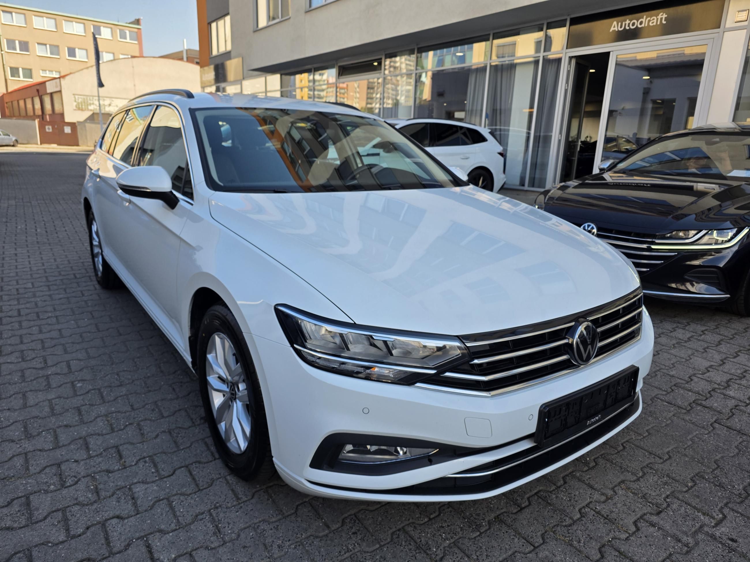 Volkswagen Passat Variant, 2.0 TDI 110kW DSG / Tažné