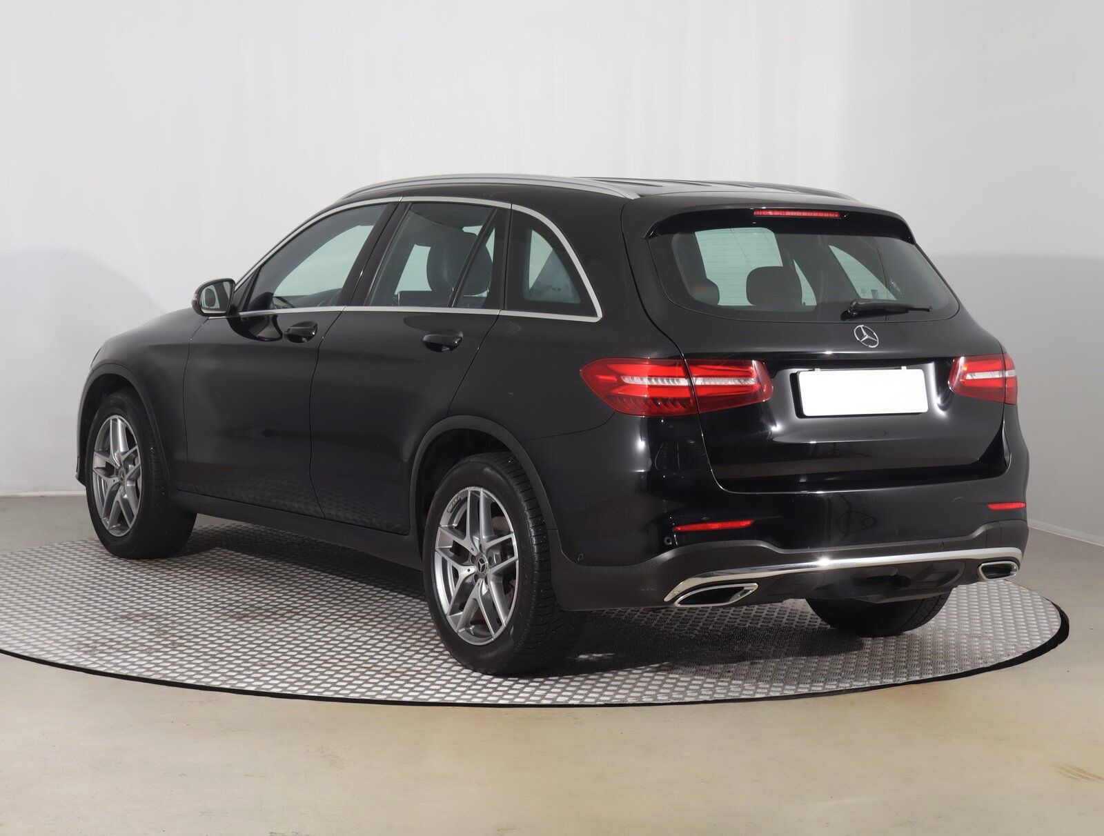 Mercedes-Benz GLC, 250 d 4MATIC, 4X4, Automat - fotka 4