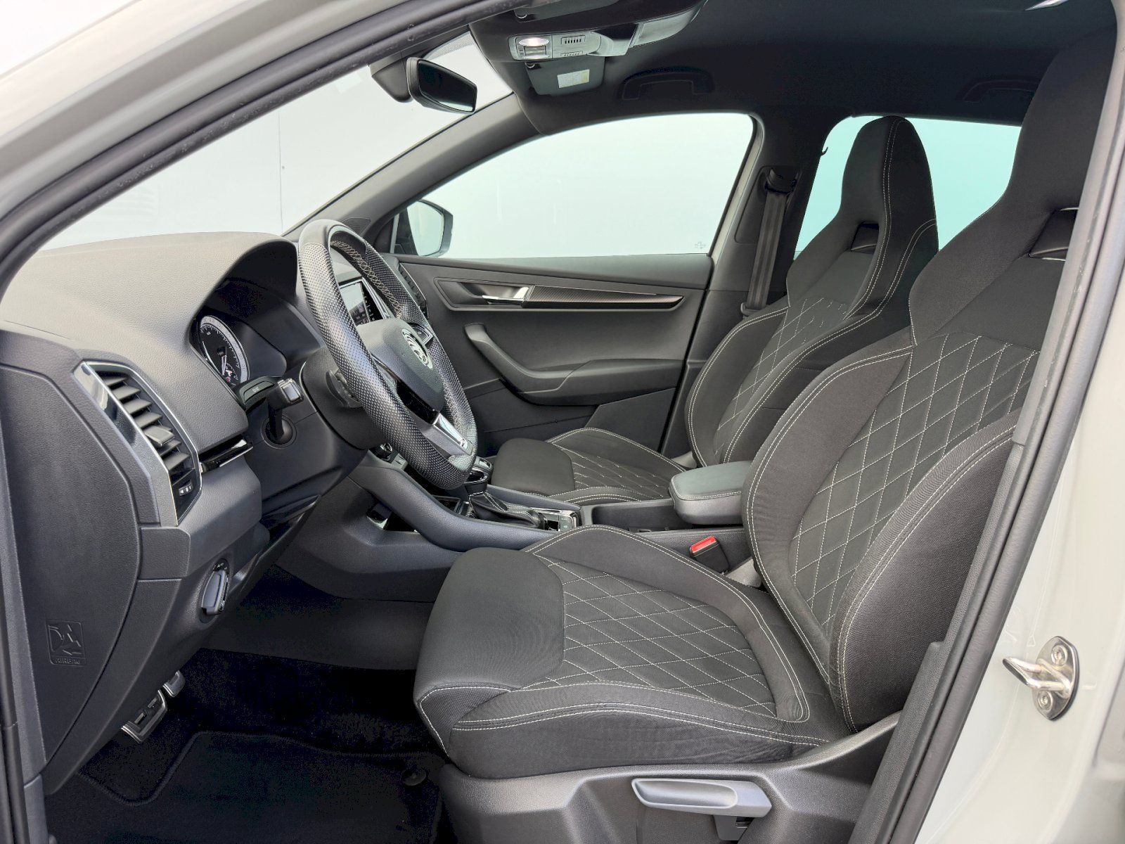 Škoda Karoq, 1.5 TSI 110kW DSG SportLine - fotka 5