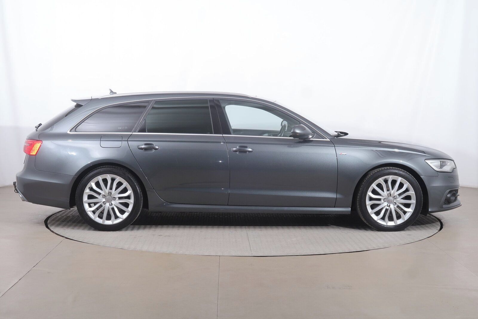 Audi A6, 3.0 TDI, 4X4, Automat - fotka 6