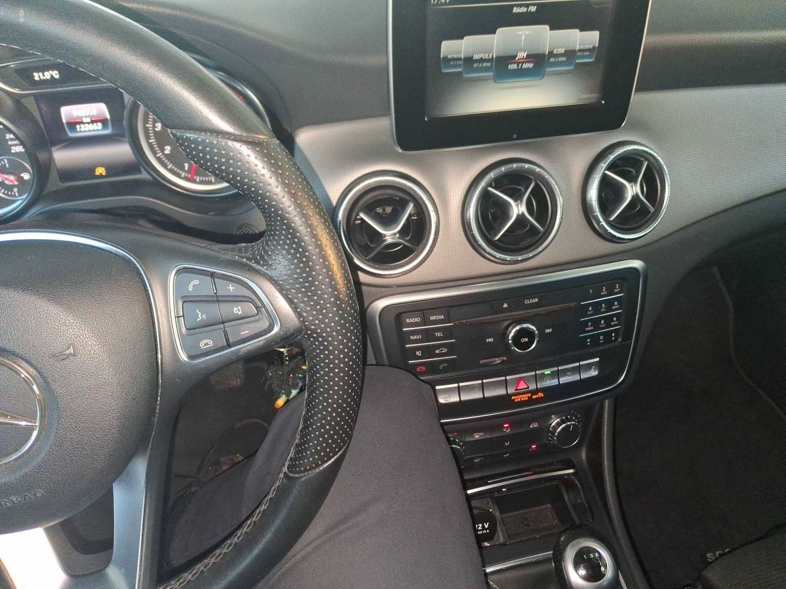 Mercedes-Benz CLA, 180, Kůže, Navi, Klima - fotka 3
