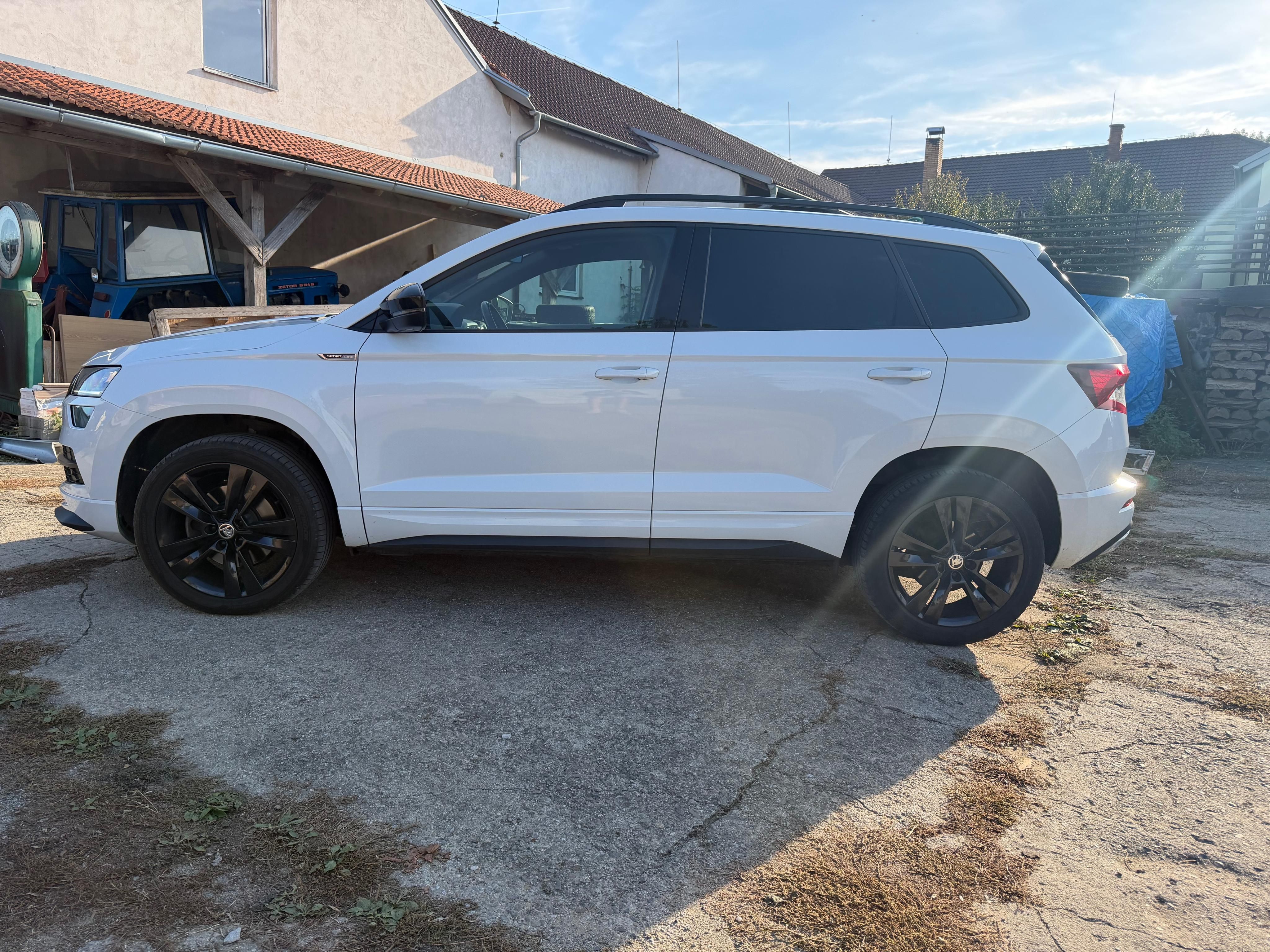 Škoda Karoq, 2.0 TDI Sportline - fotka 2