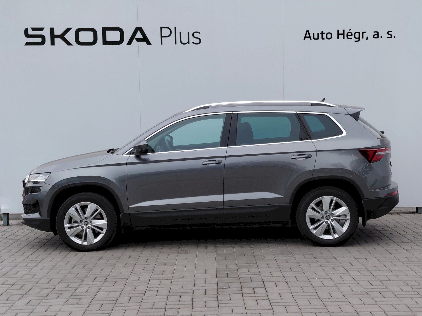 Škoda Karoq, 1.5 TSI 110kW Top Selection - fotka 3