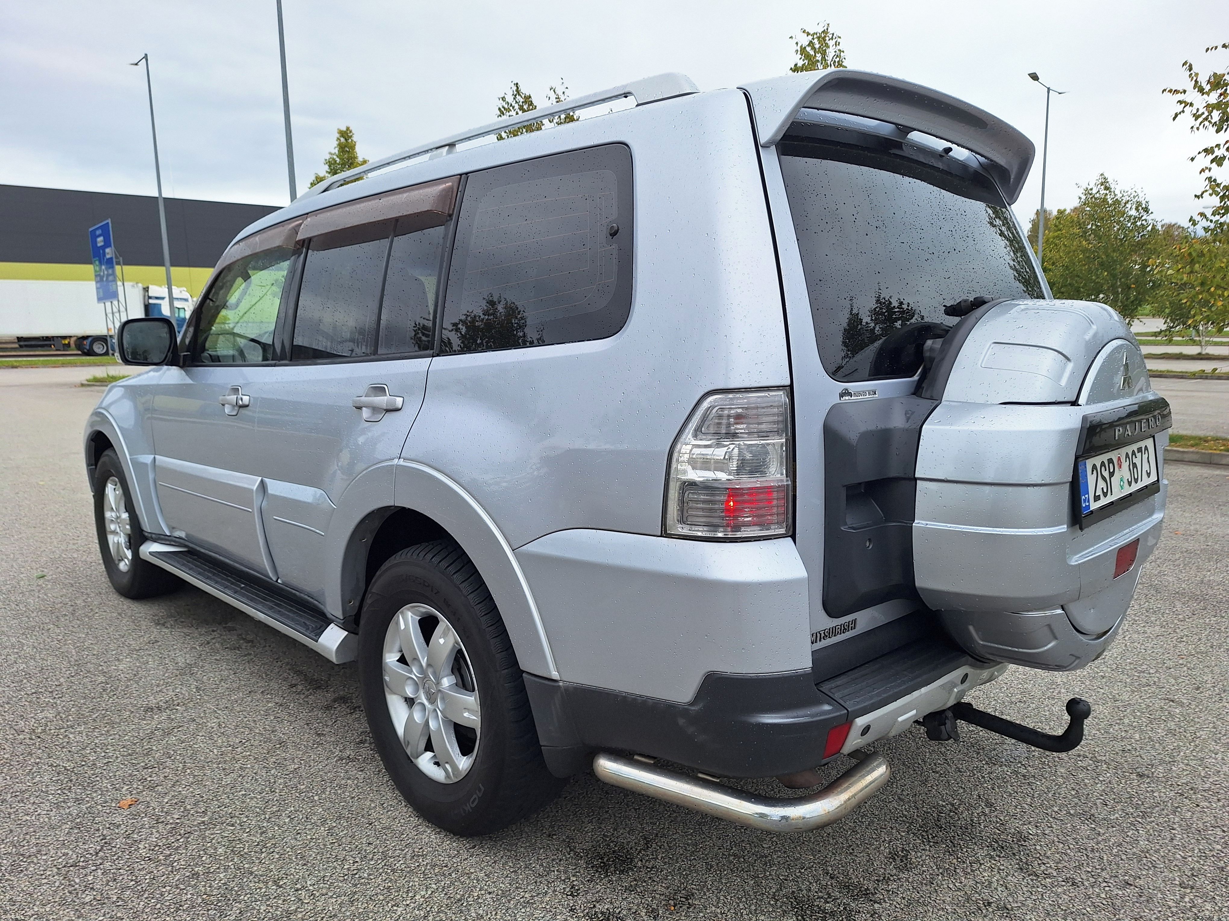 Mitsubishi Pajero, Pajero 3.2 DI-D FACELIFT 4X4 - fotka 2