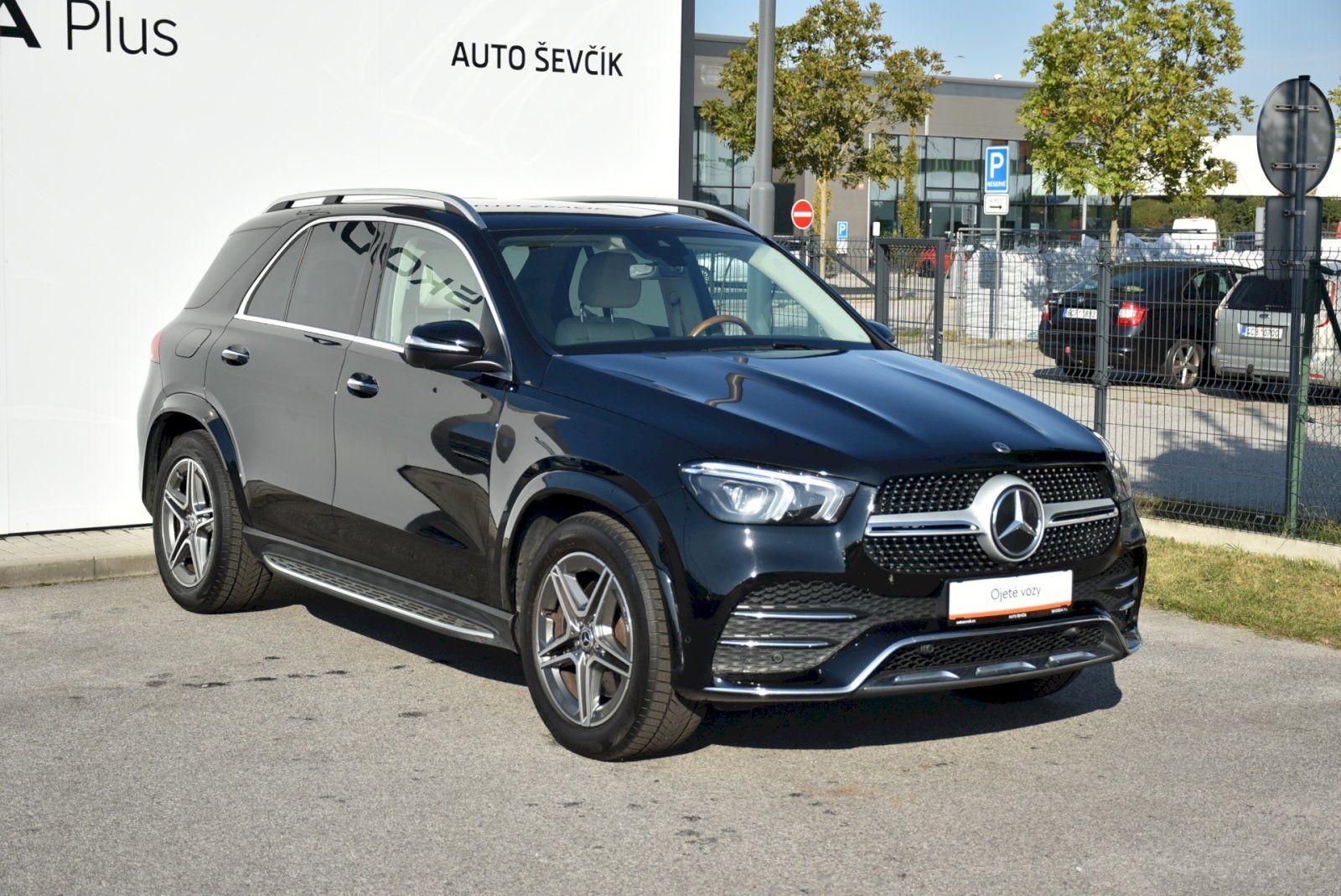 Mercedes-Benz GLE, AMG PAKET 300D - fotka 6