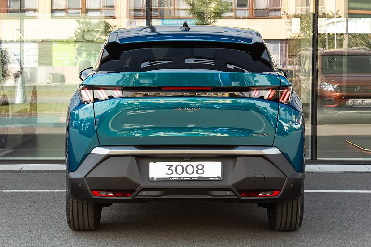 Peugeot 3008, 1,2 Hybrid 145 e-DCS6  BUSINES - fotka 6