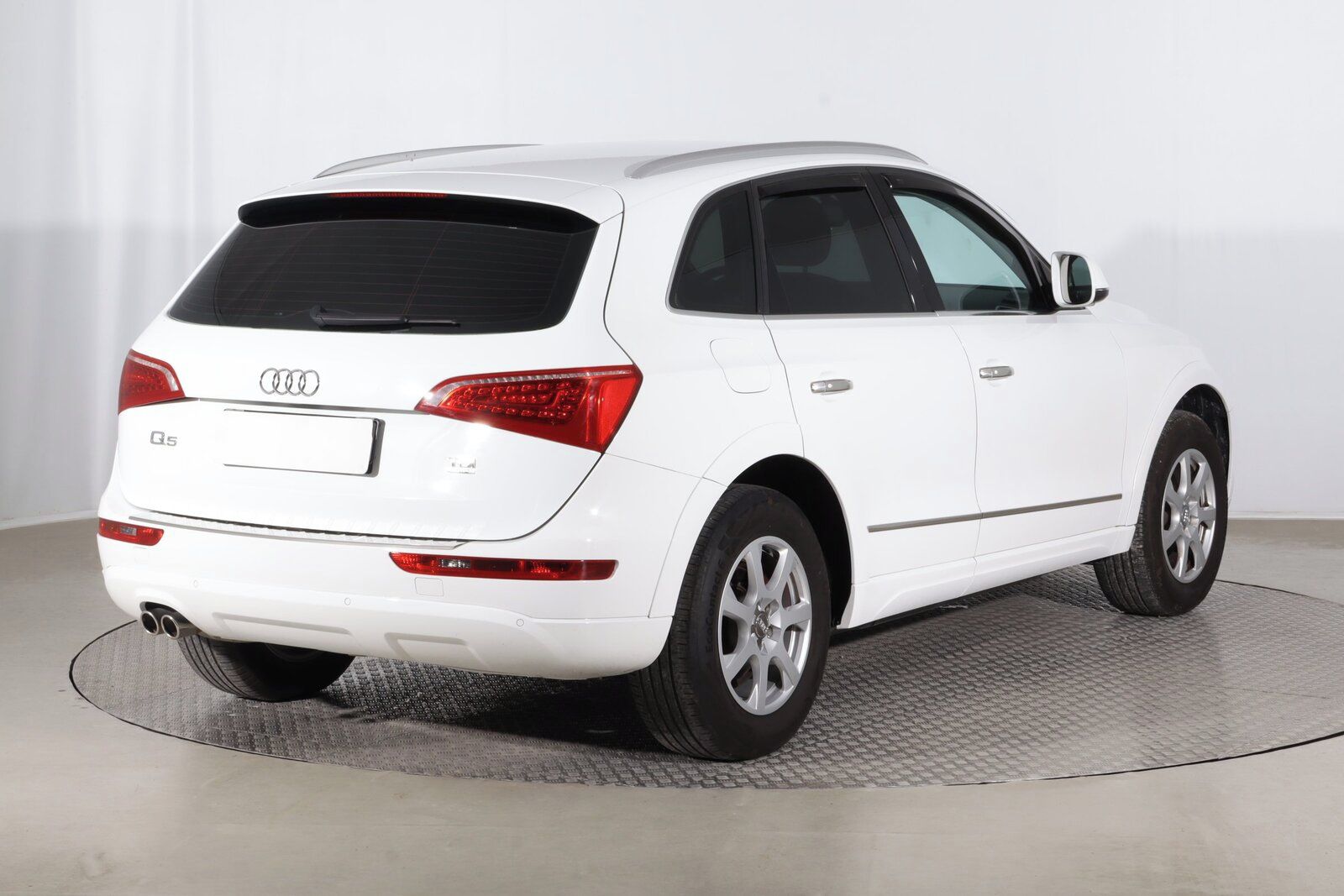 Audi Q5, 2.0 TDI, 4X4, Automat - fotka 5
