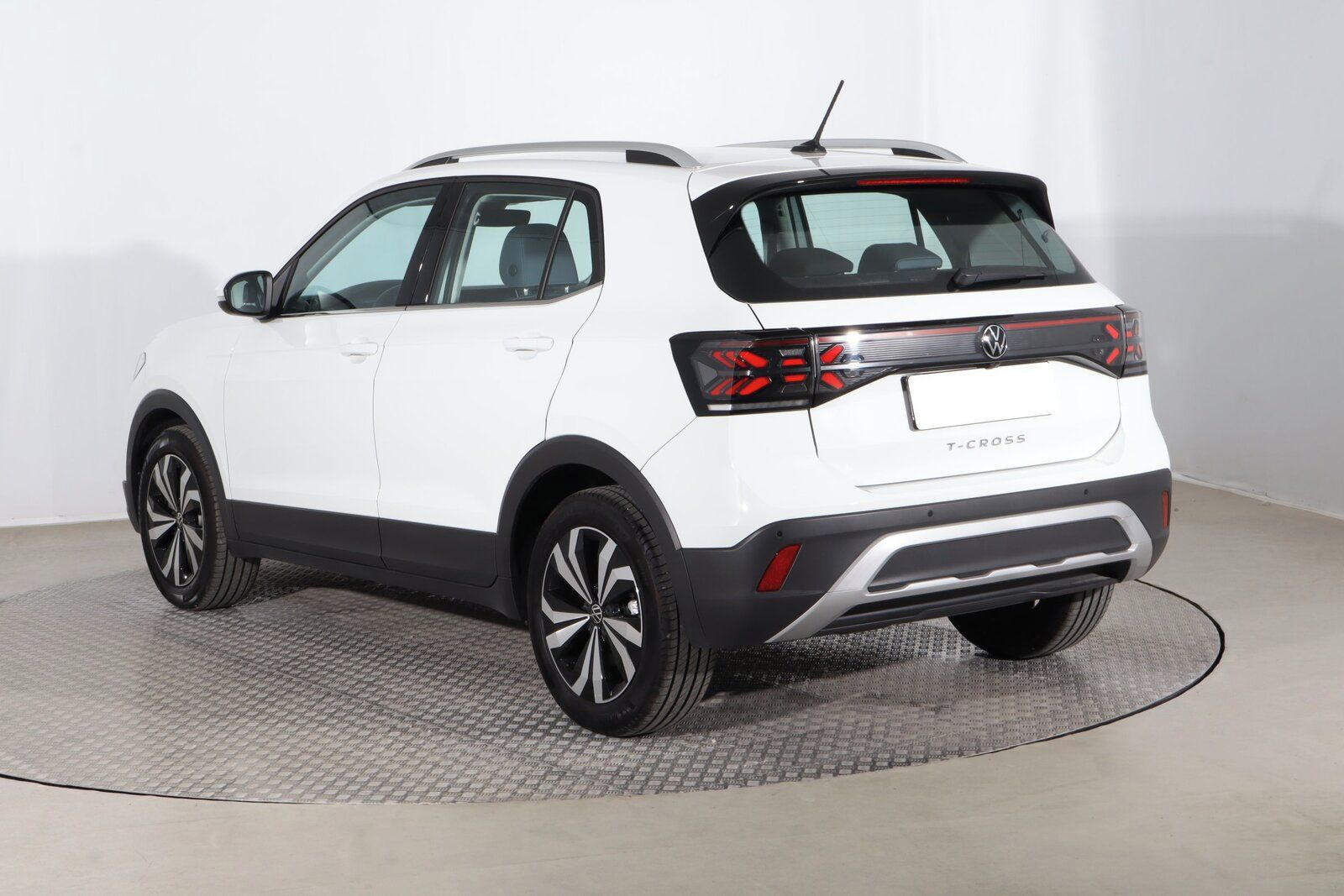 Volkswagen T-Cross, 1.0 TSI, Serv.kniha - fotka 4