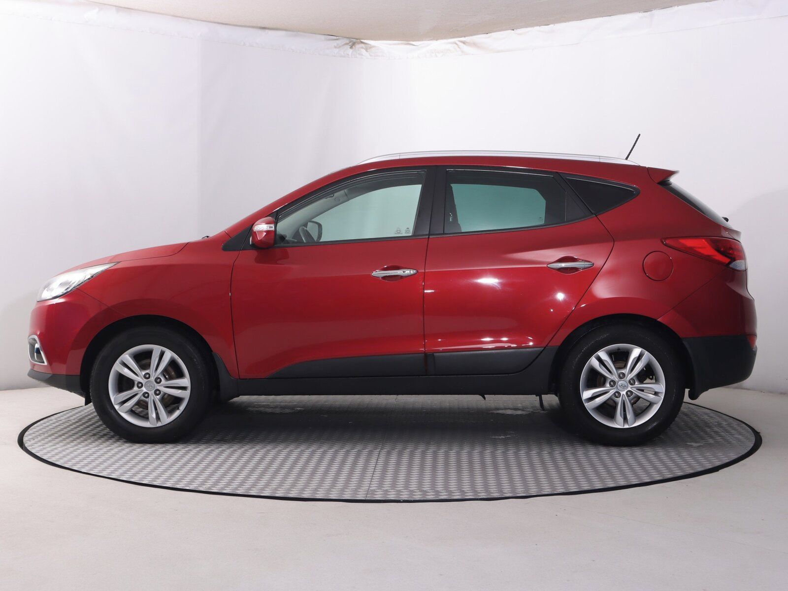 Hyundai ix35, 1.7 CRDi, Serv.kniha, Navi - fotka 3