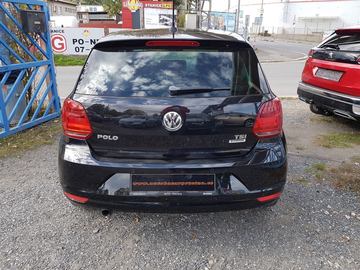 Volkswagen Polo, 1.2TSi 66KW DSG NAVI - fotka 5