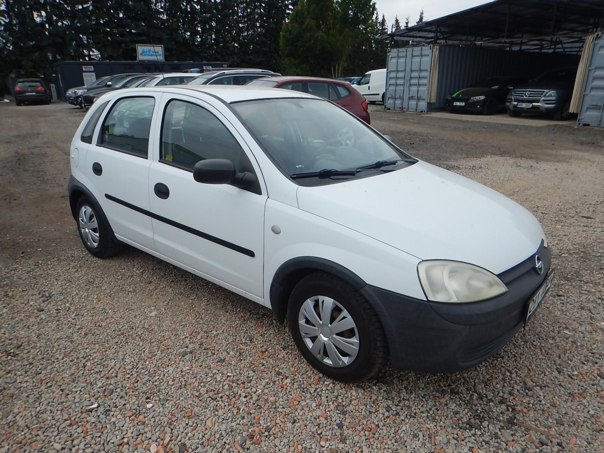 Opel Corsa, 1.0 i 43 kw - fotka 4
