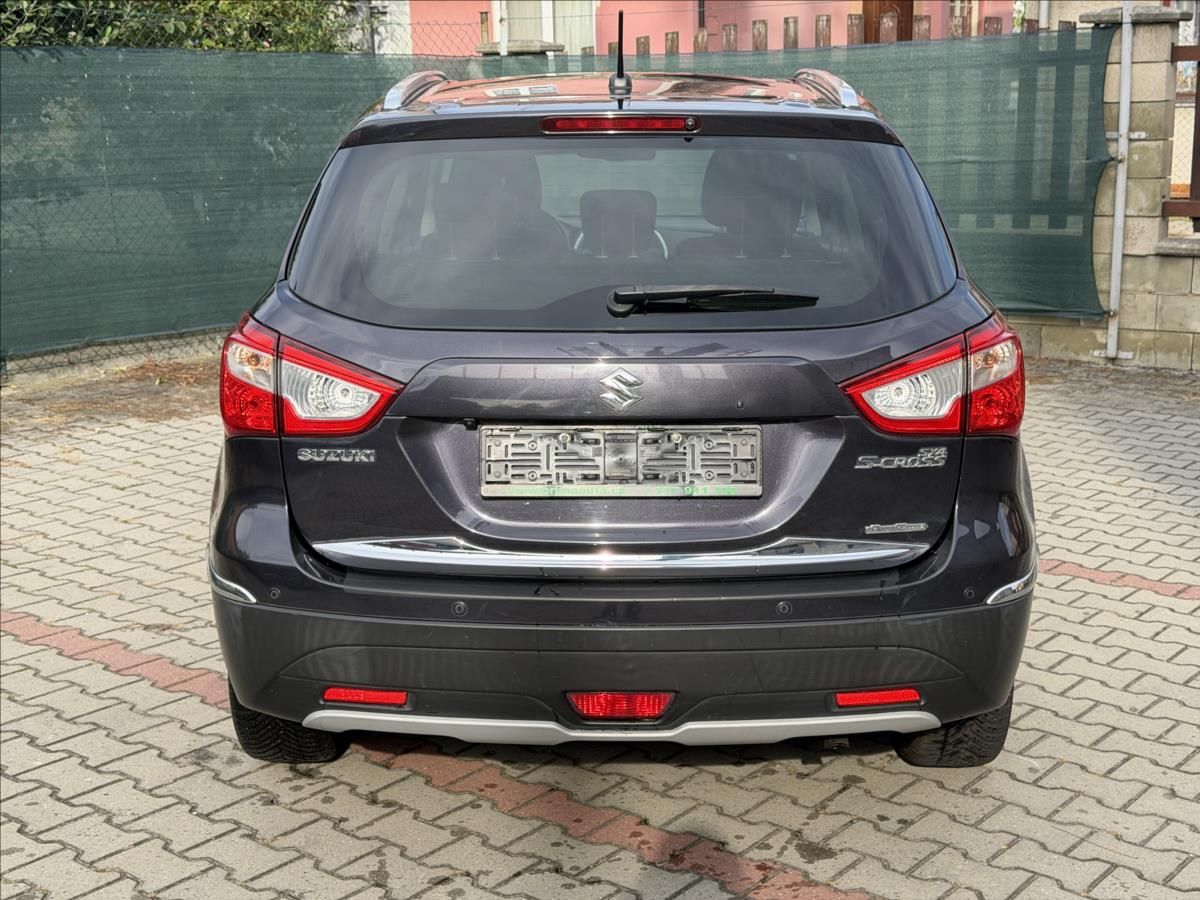 Suzuki SX4 S-Cross, 1,6 4x4 AUTOMAT EXCLUSIVE - fotka 4