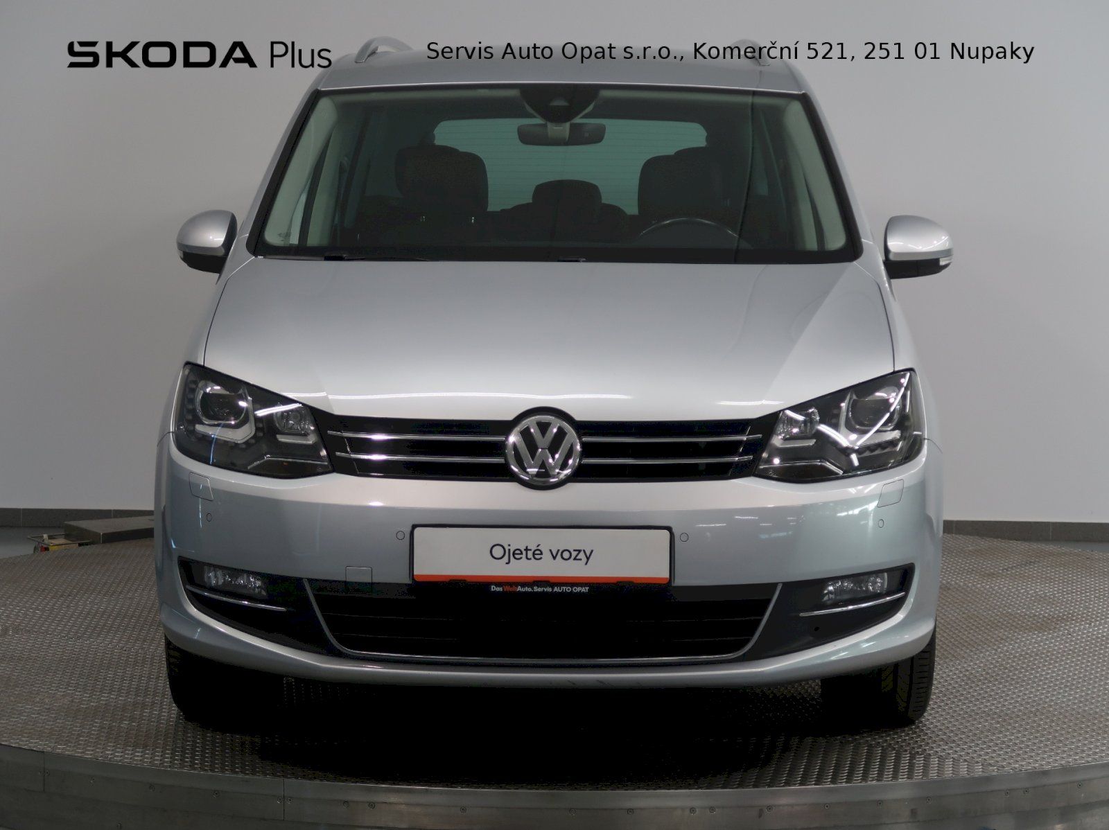 Volkswagen Sharan, HIGHLINE 2.0TDI 4x4 DSG 7MÍST - fotka 4