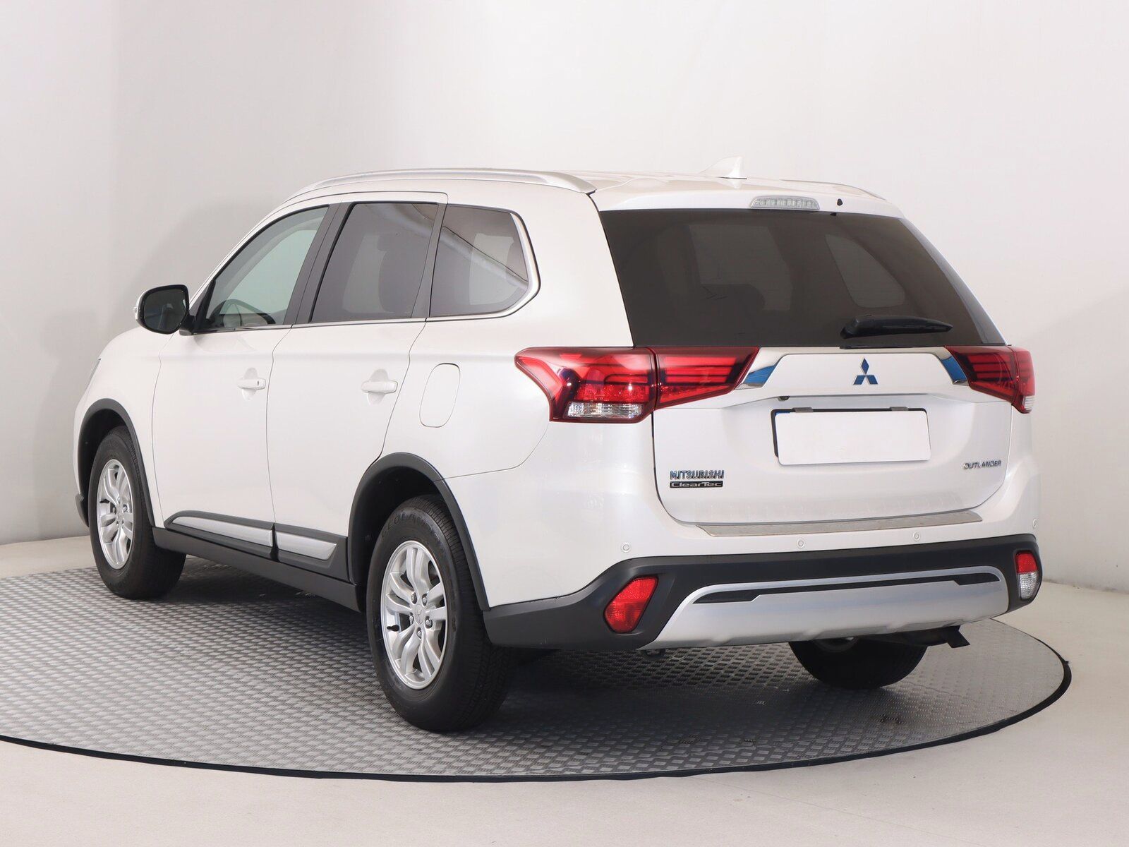 Mitsubishi Outlander, 2.0, Automat, Serv.kniha - fotka 4