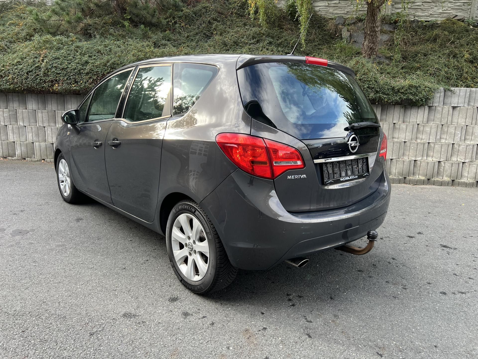 Opel Meriva, 1.4 TURBO 103 kW 1.MAJITEL - fotka 5