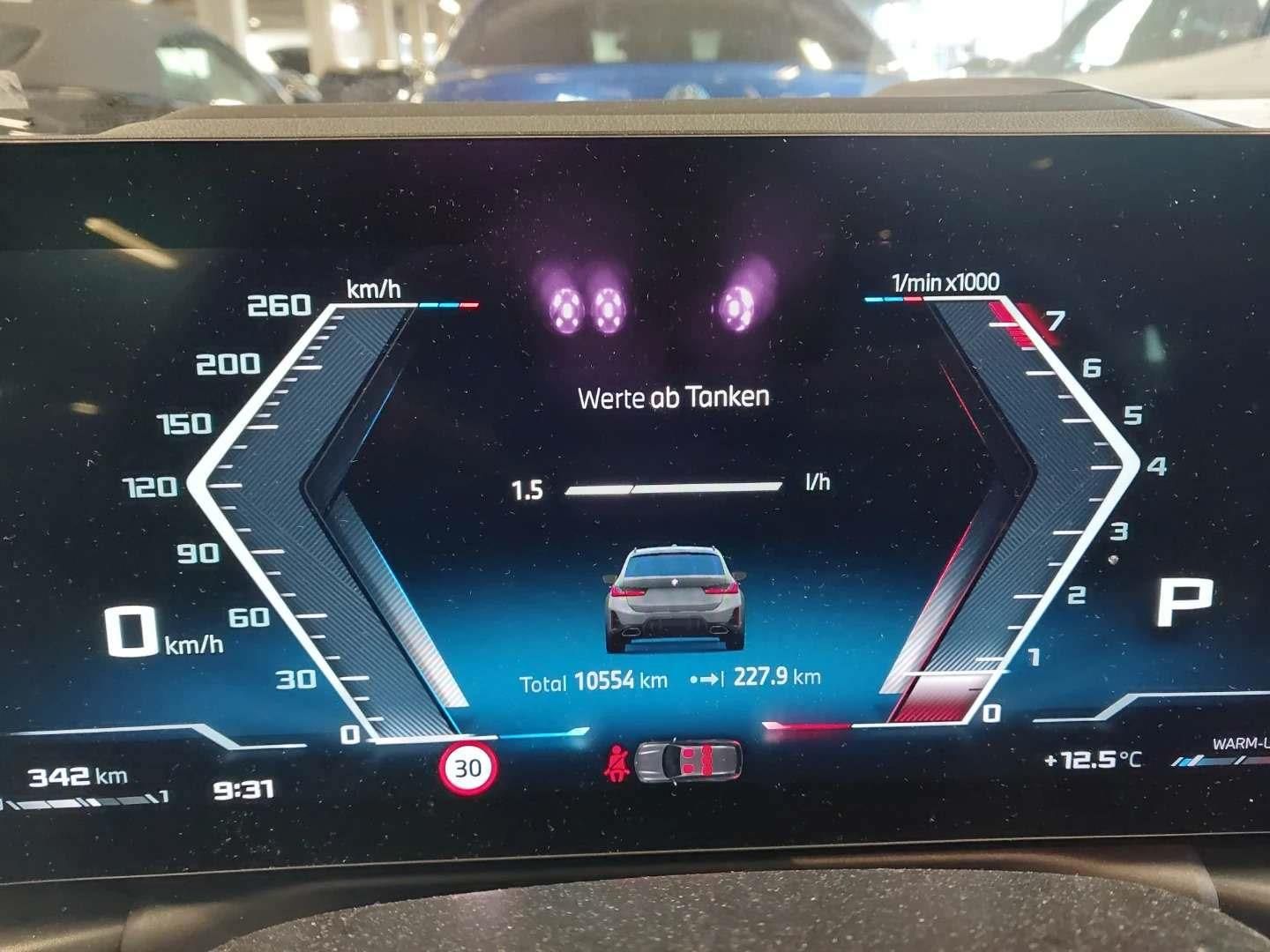 BMW Řada 3, M340i xDrive Touring Tažné M P - fotka 6