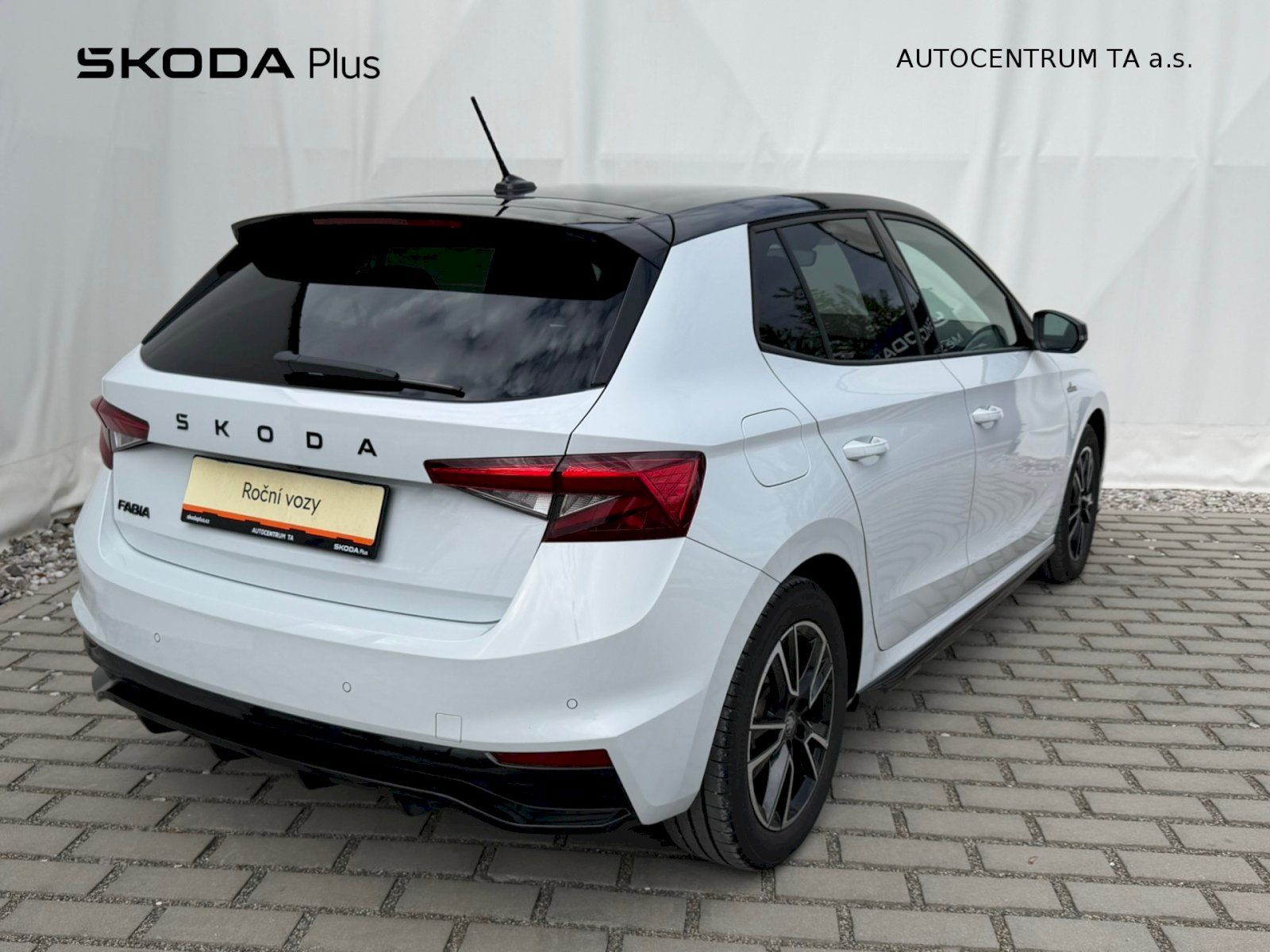 Škoda Fabia, Monte Carlo 1.0 TSI 85kW DSG - fotka 2