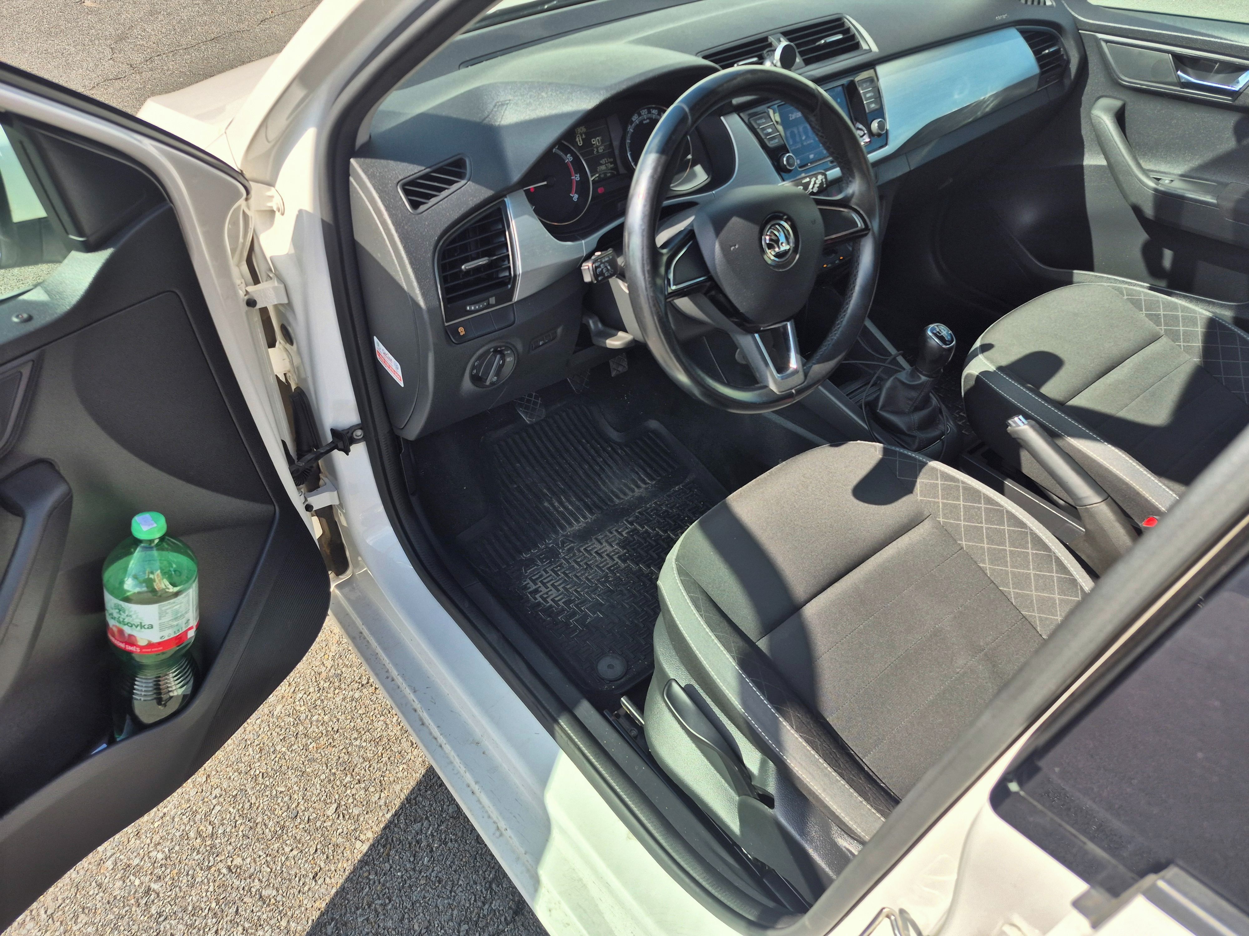 Škoda Fabia, Fabia kombi 1.0 tsi - fotka 5