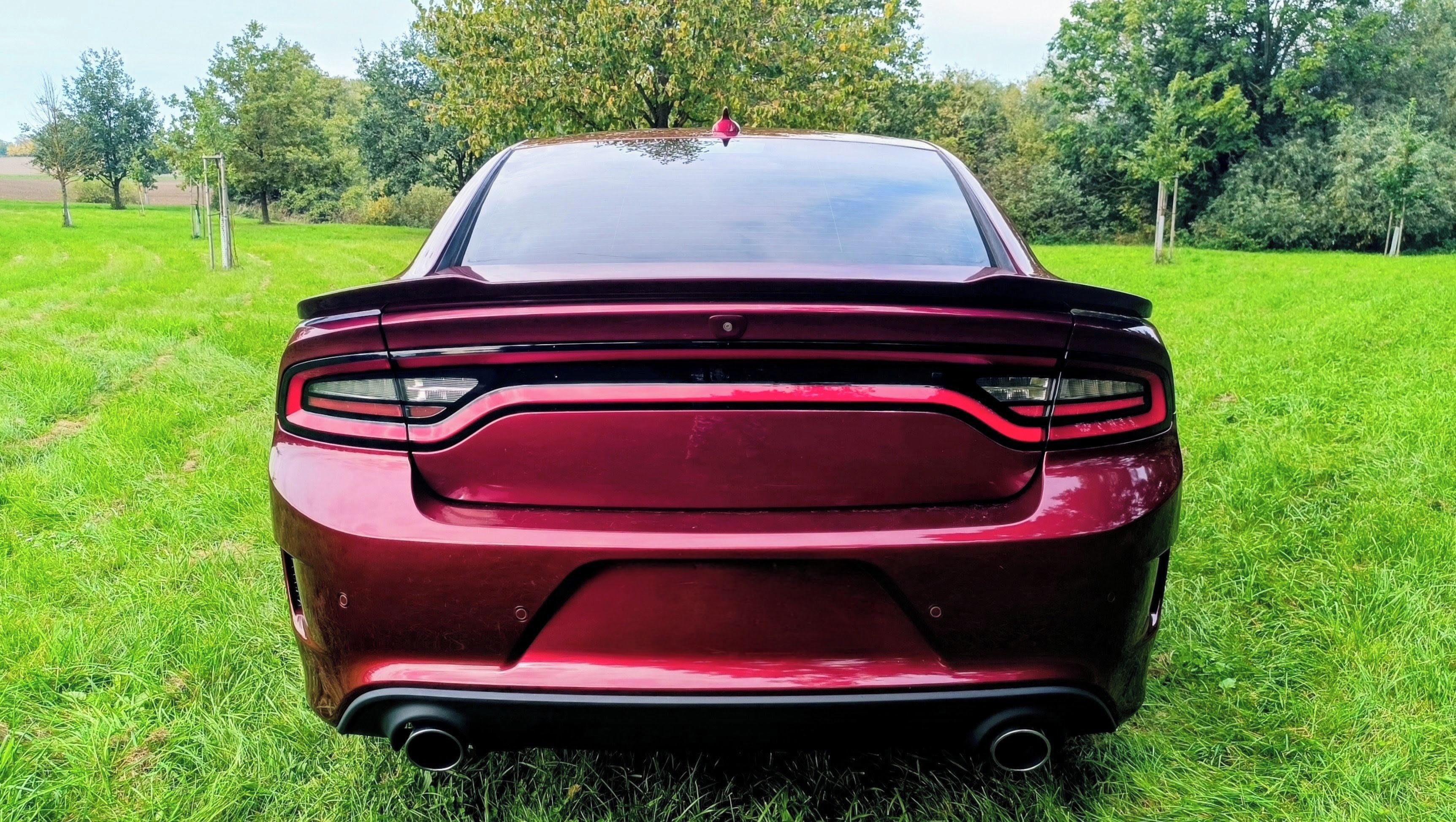 Dodge Charger, 5,7L V8 HEMI R/T+LPG 32Tkm - fotka 5