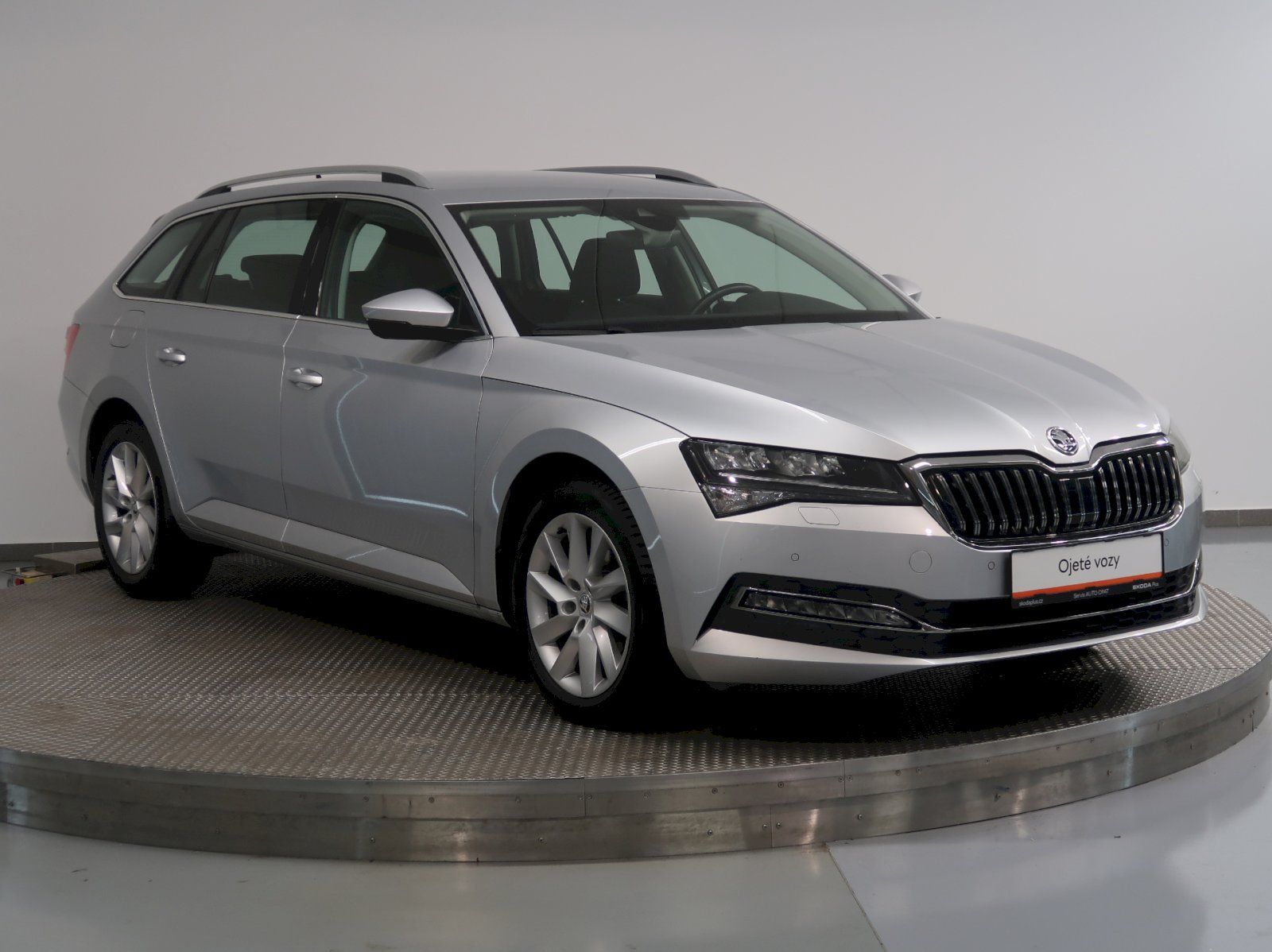 Škoda Superb, STYLE  1.5TSI 110KW DSG - fotka 6