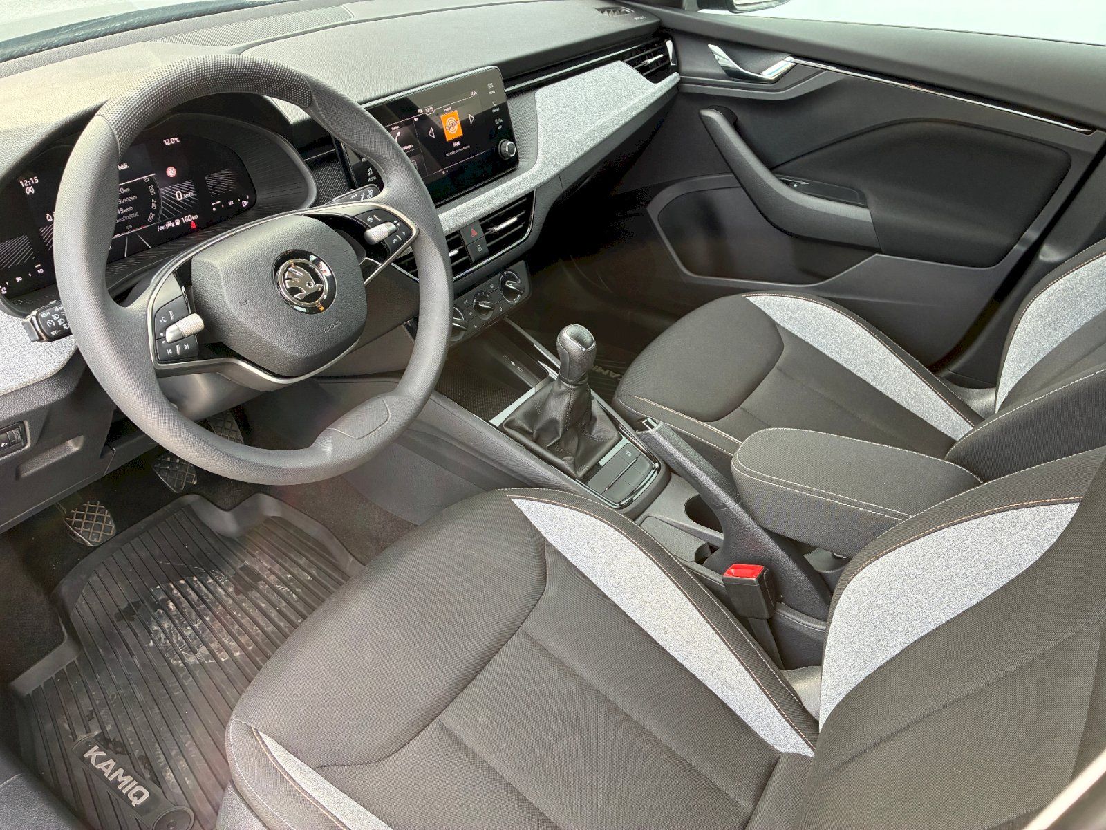 Škoda Kamiq, 1,0 TSI / 85 kW Selection - fotka 5