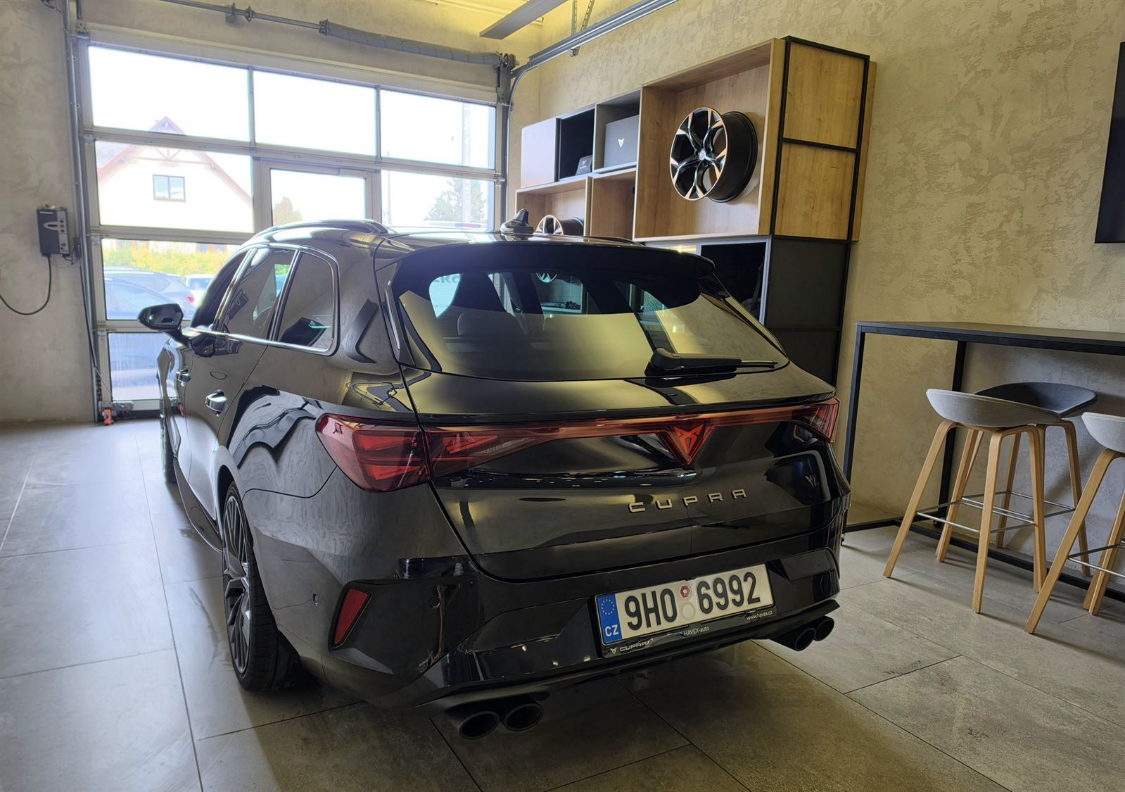 Cupra Leon, SP VZ 2.0 TSI 333k DSG 4WD - fotka 6