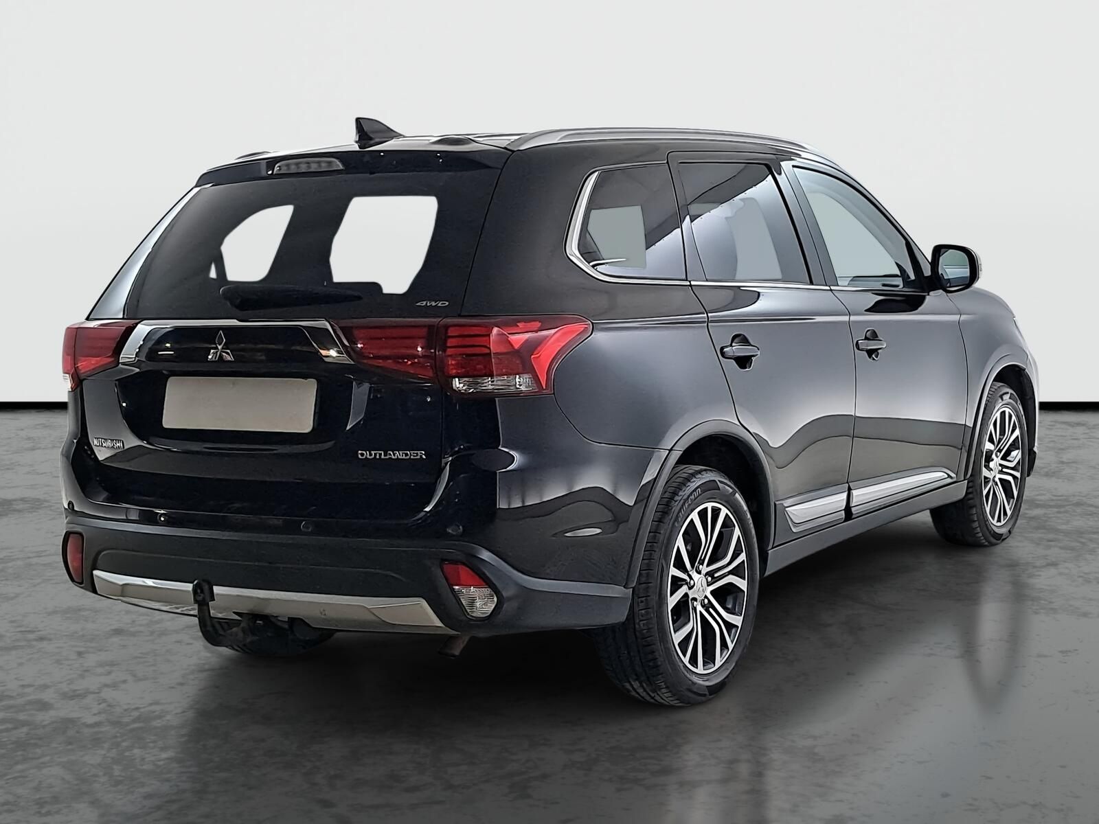 Mitsubishi Outlander, 2.2 DI-D, 4X4, 7 míst, Kůže - fotka 5