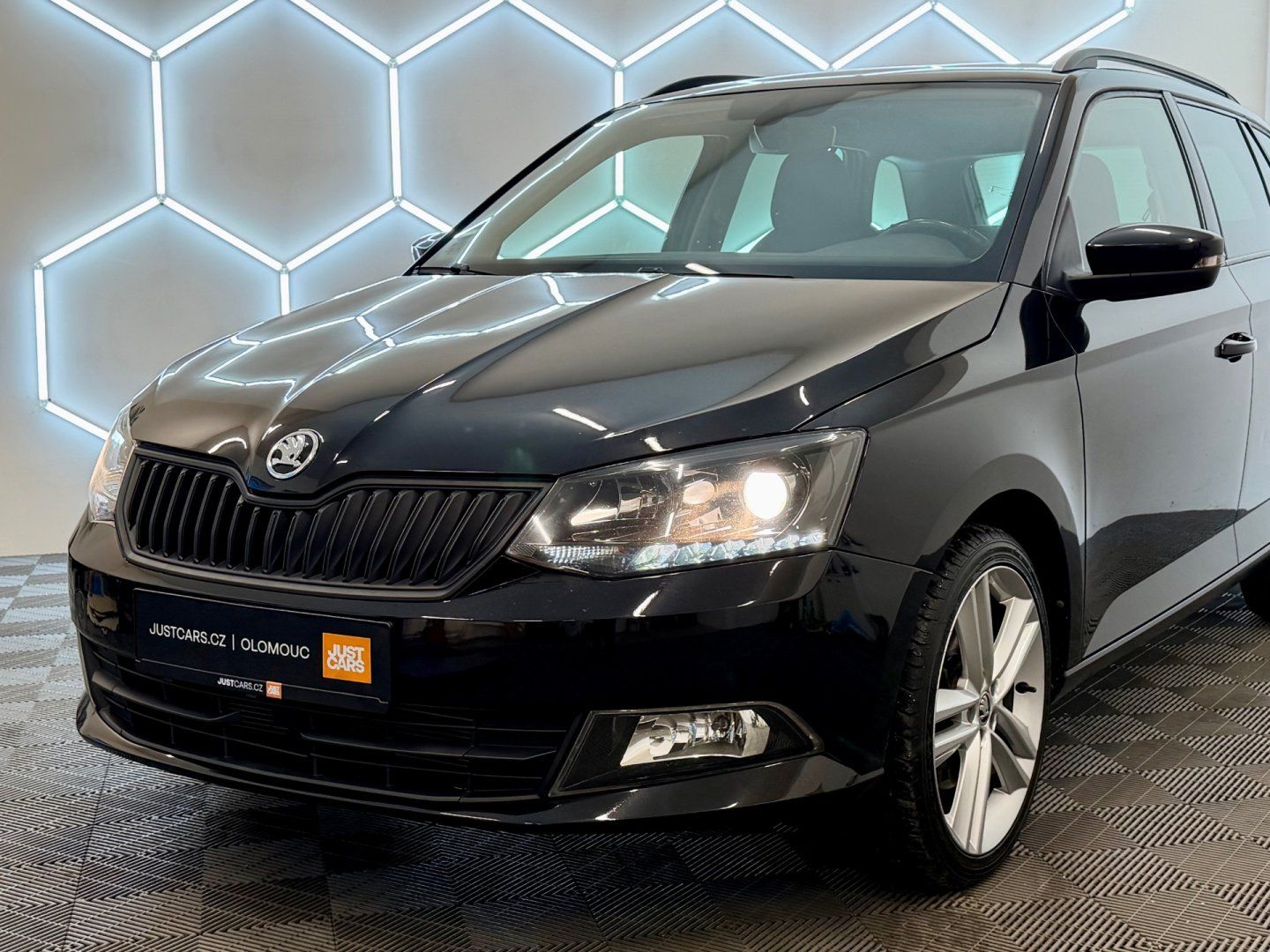 Škoda Fabia, 1.2TSi, 81kW, Automat - fotka 4