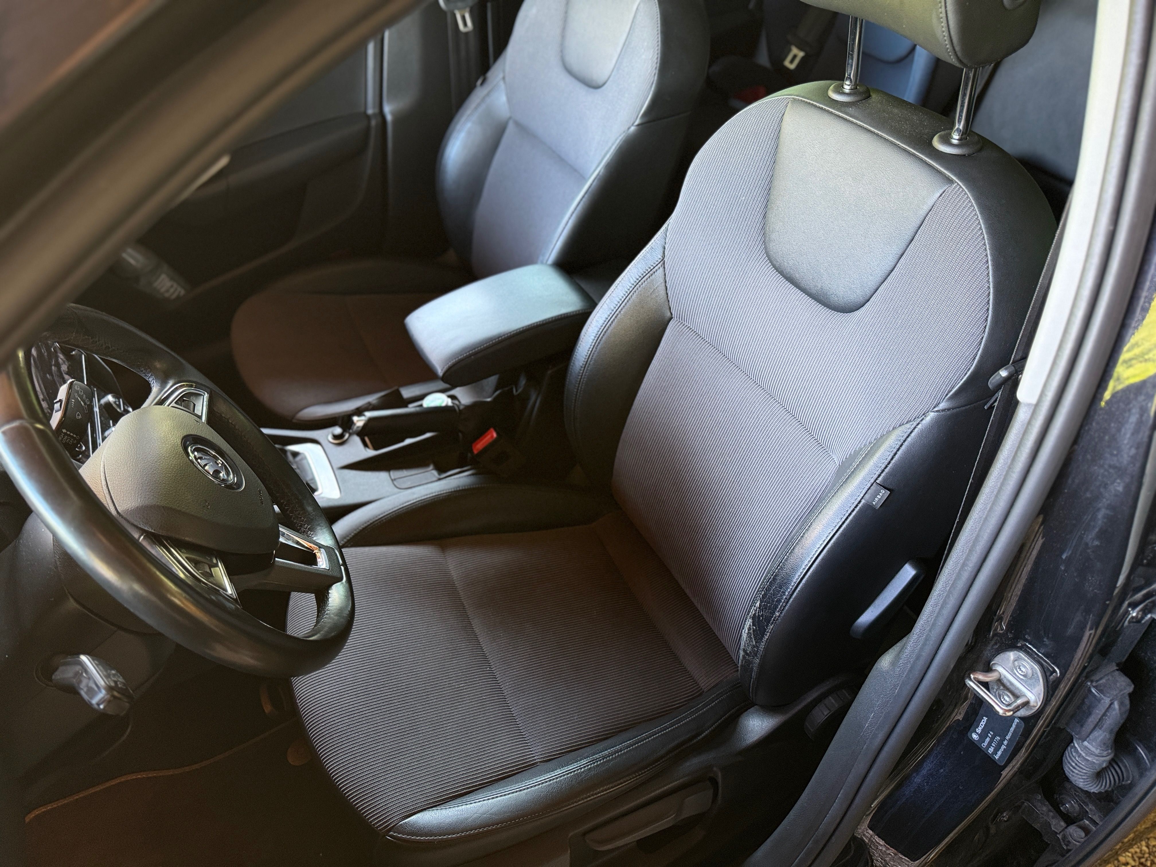 Škoda Octavia, Škoda Octavia III 2.0 TDI - fotka 5