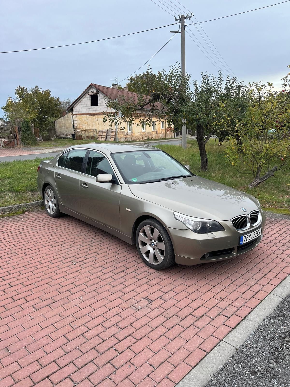 BMW Řada 5, BMW E[telefon skryt]xi LPG