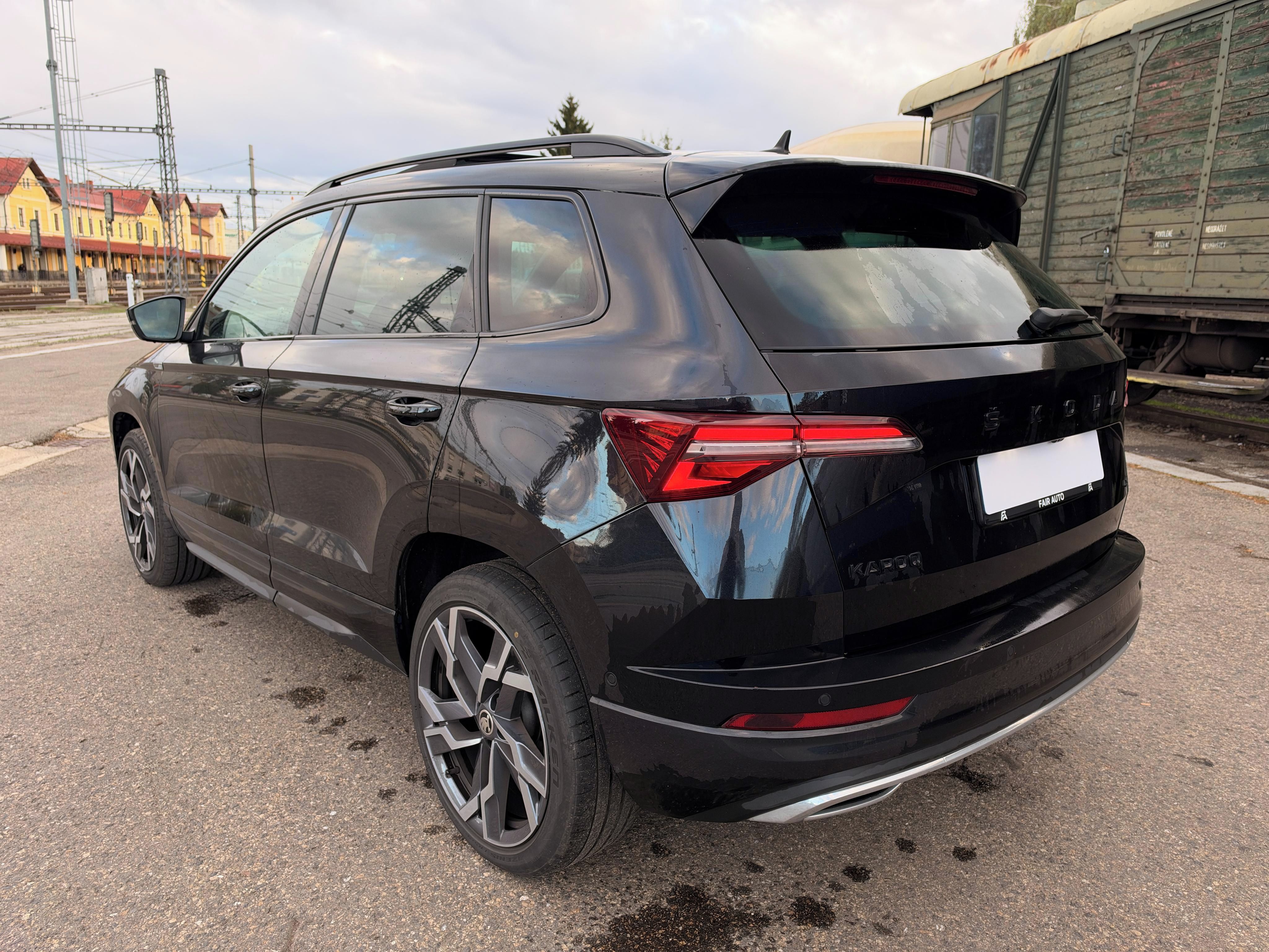 Škoda Karoq, 2.0TDi 110kW 4X4 DSG SPORTLINE - fotka 5