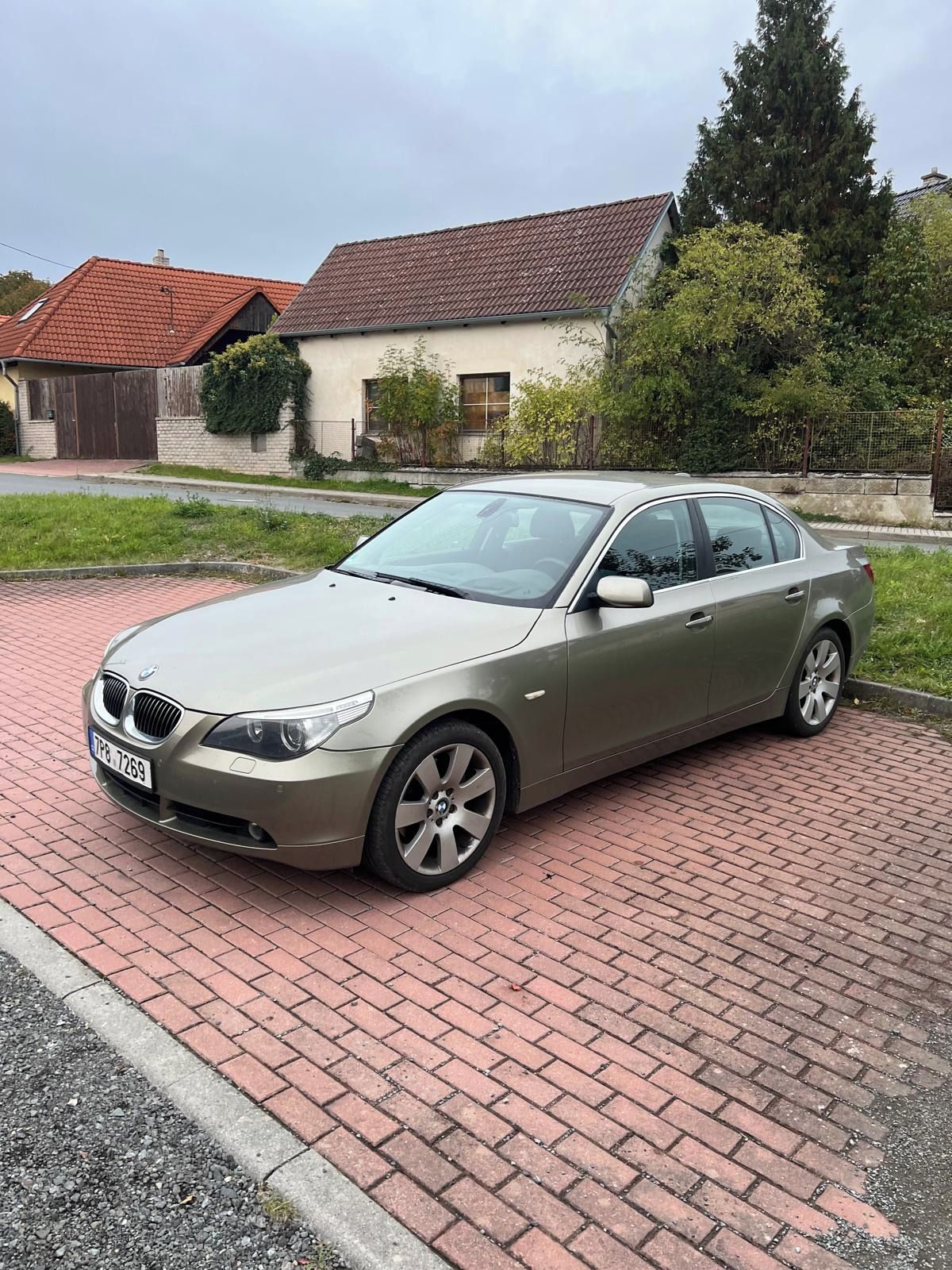 BMW Řada 5, BMW E[telefon skryt]xi LPG - fotka 3