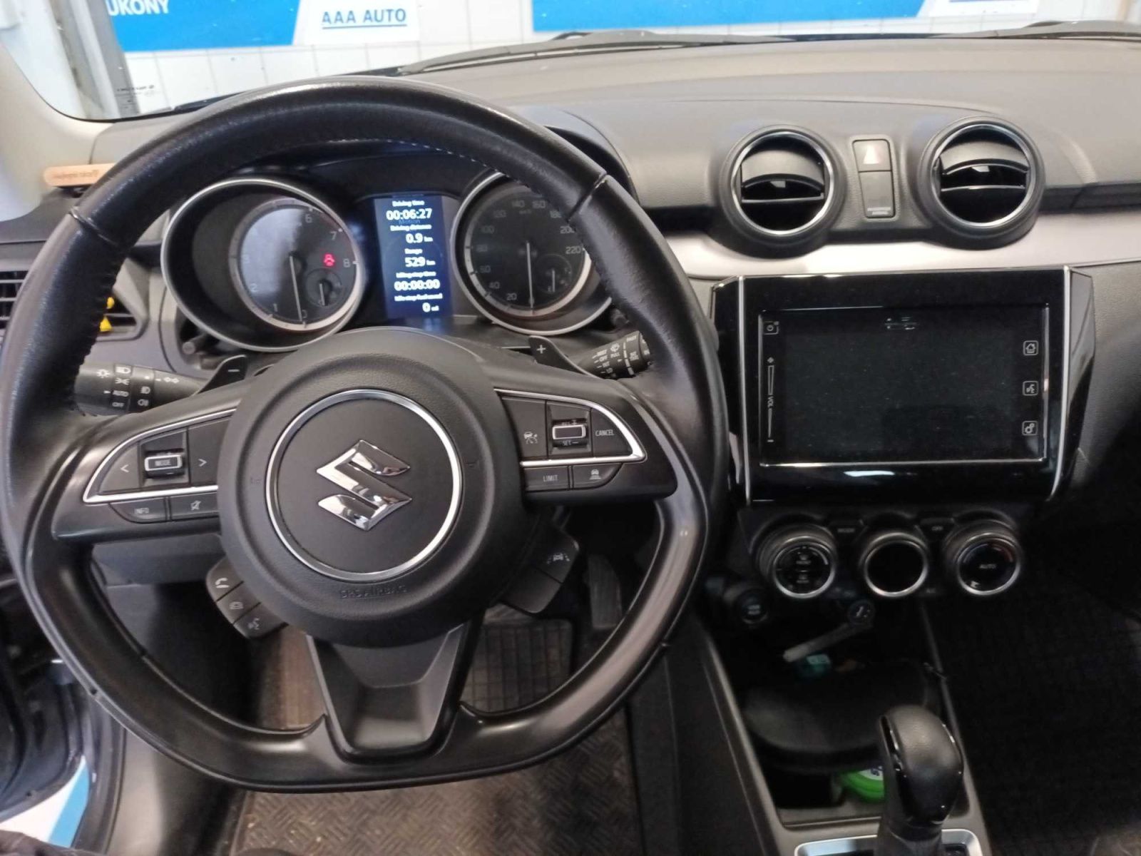 Suzuki Swift, 1.2, Automat, Navi - fotka 3