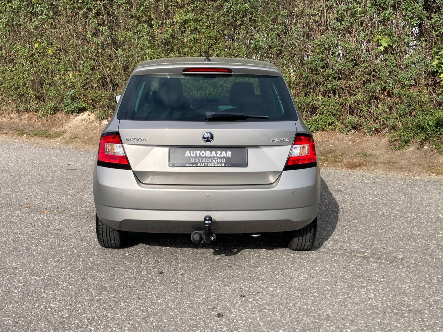 Škoda Fabia, 1,2 TSi Vyhř.sedadla Tažné zař - fotka 3