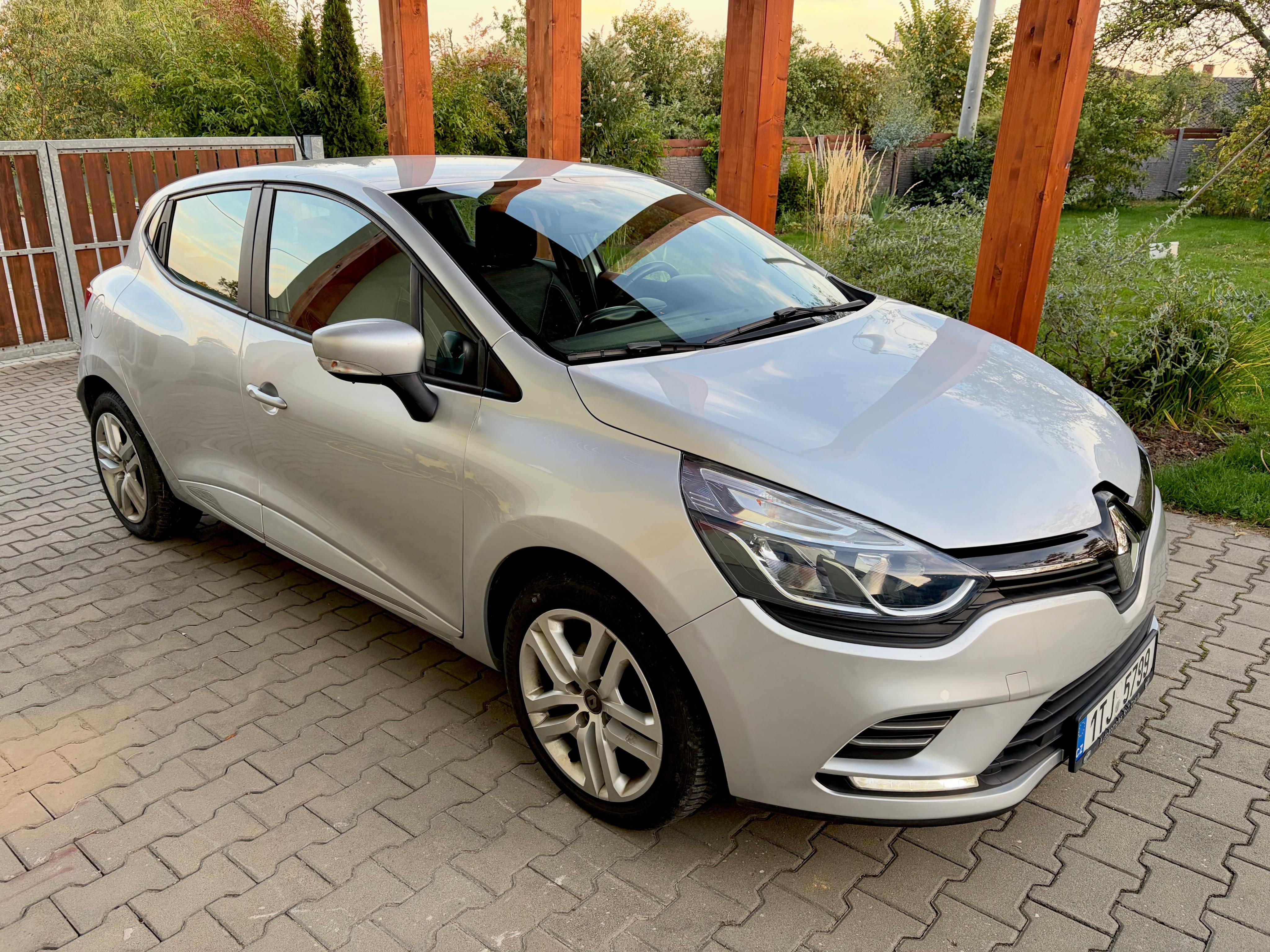Renault Clio, 1.2 16V, jen 75 tkm - fotka 2