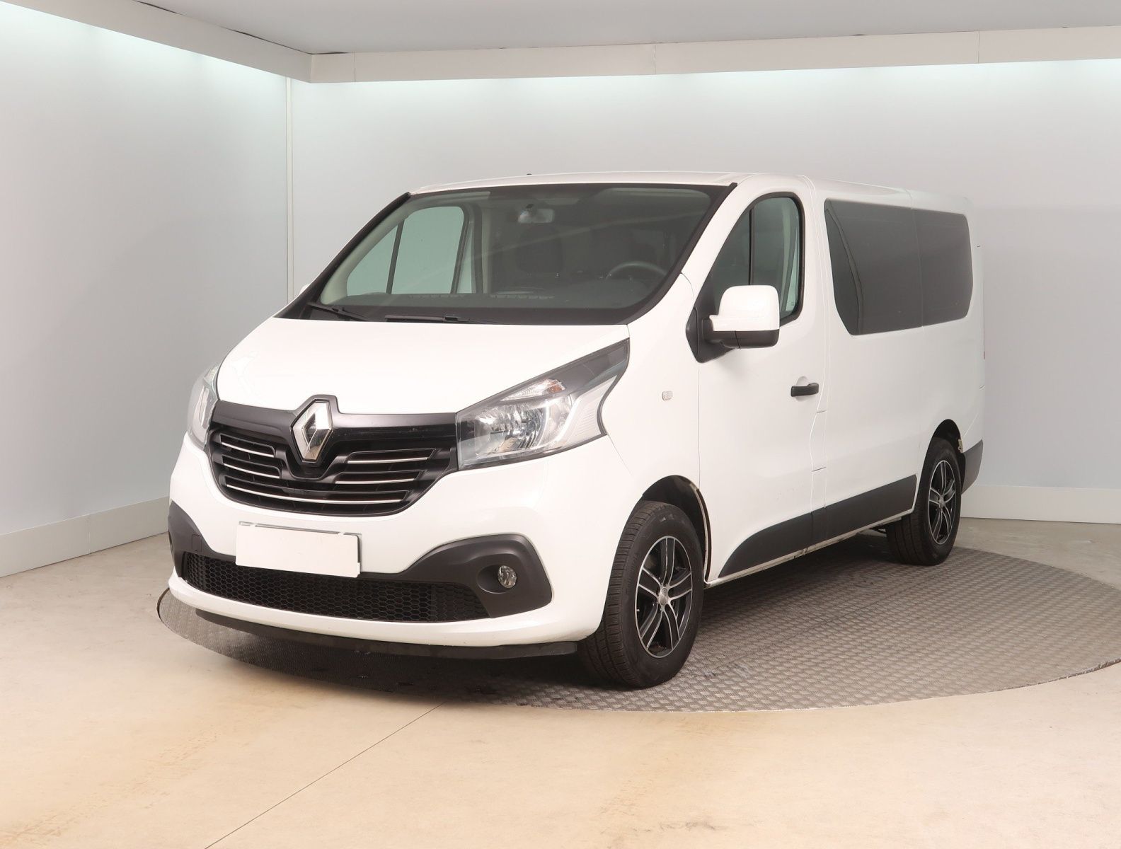 Renault Trafic, 1.6 dCi, Passenger, 9 míst - fotka 3