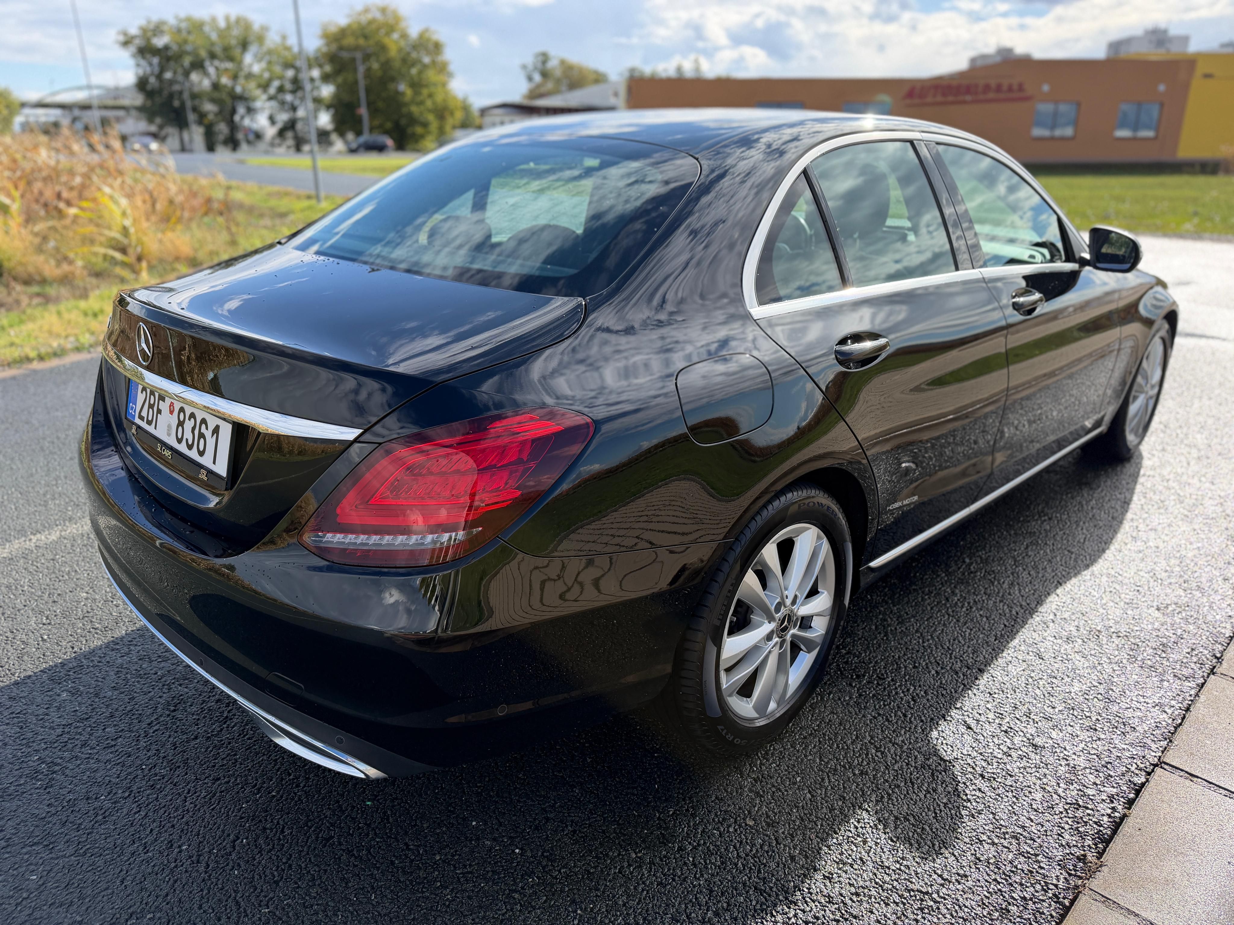 Mercedes-Benz Třídy C, 200d AVANTGARDE 9G LED ČR DPH! - fotka 5