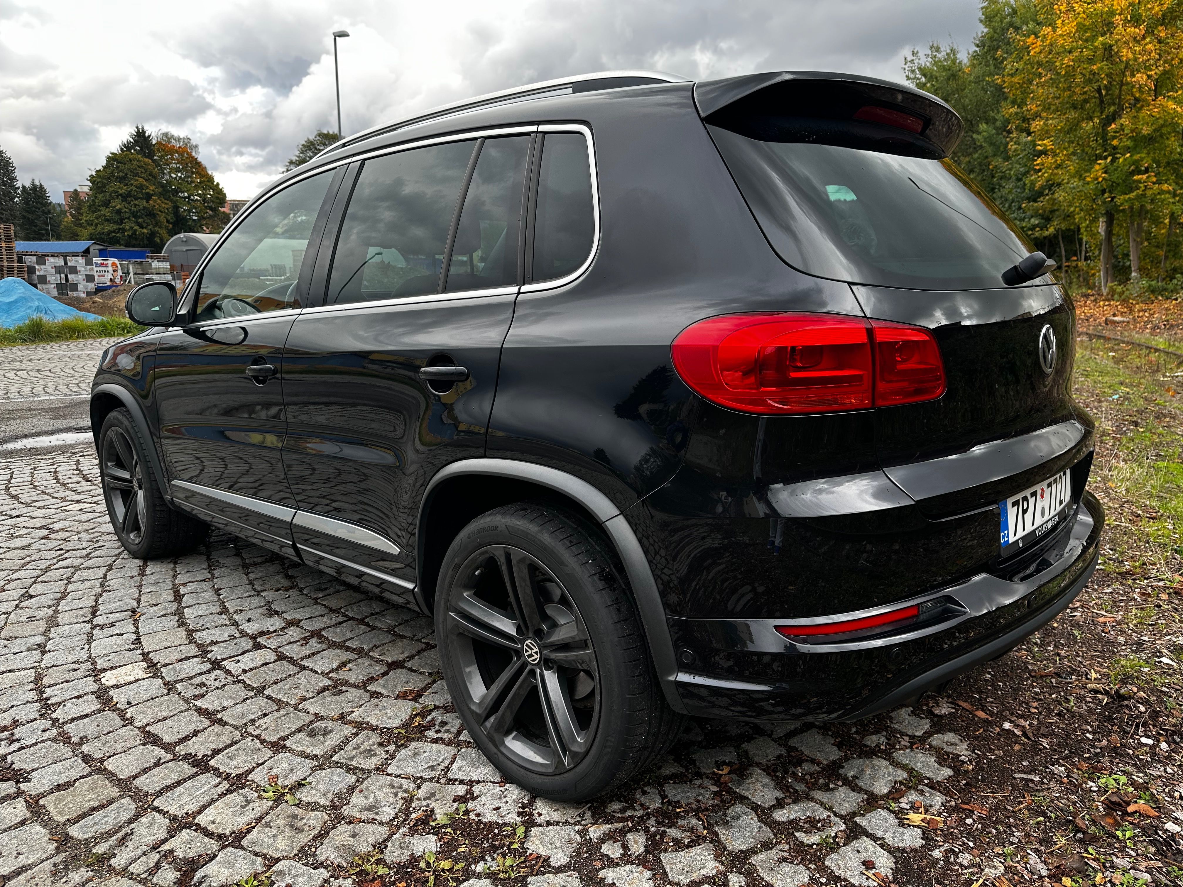 Volkswagen Tiguan, VW Tiguan R-Line,Webasto,Pano, - fotka 4