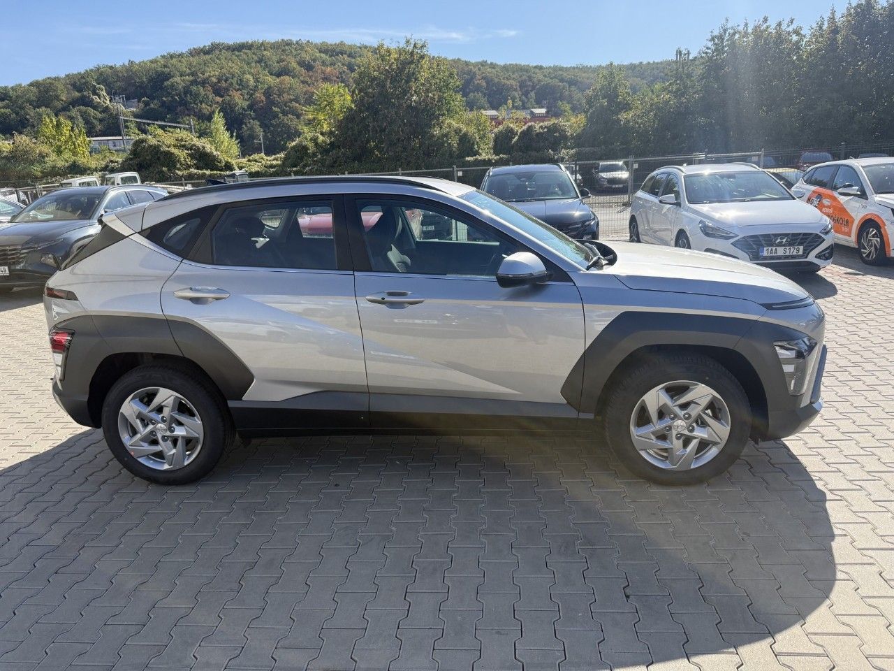 Hyundai Kona, KONA 27 1,6 T-GDI MT SMART - fotka 3