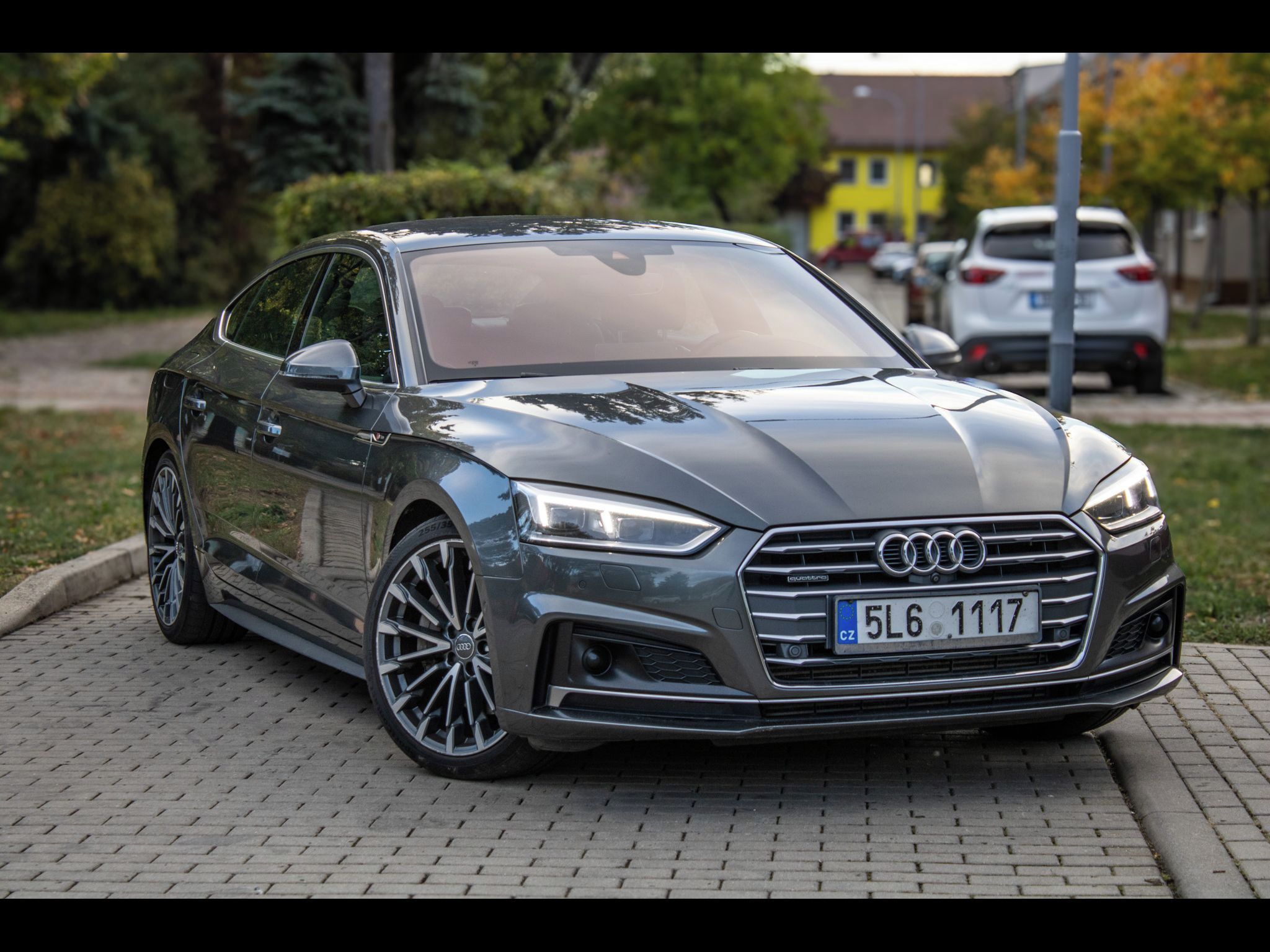 Audi A5 - fotka 3