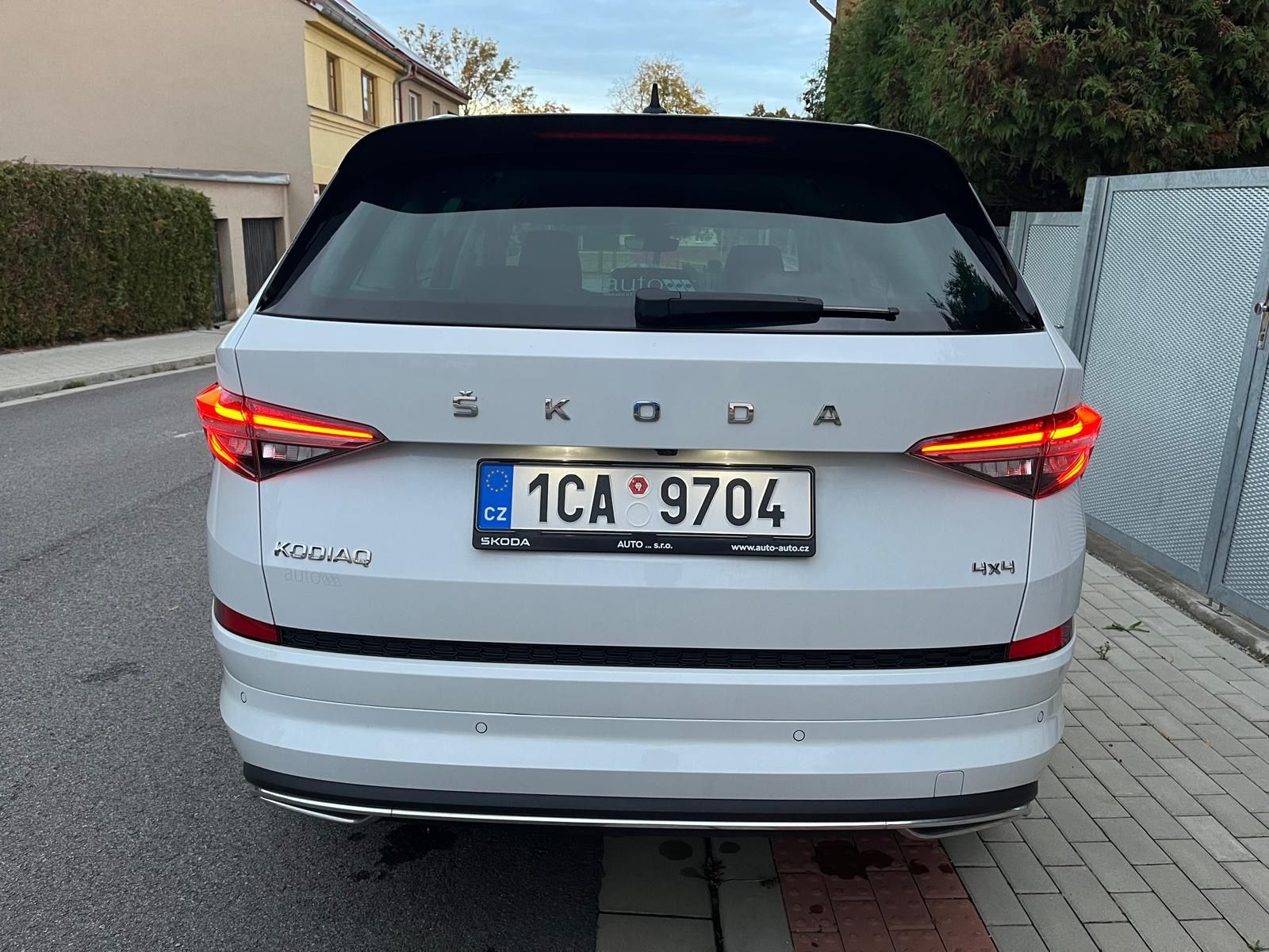 Škoda Kodiaq, ZÁRUKA, L&K, WEBASTO, TAŽNÉ, 4 - fotka 6